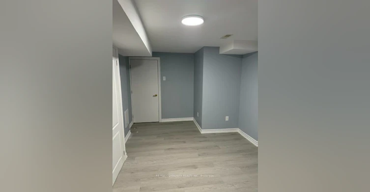 Basement-327 Mantle Avenue, Whitchurch-Stouffville, ON, L4A 0R9 - 9