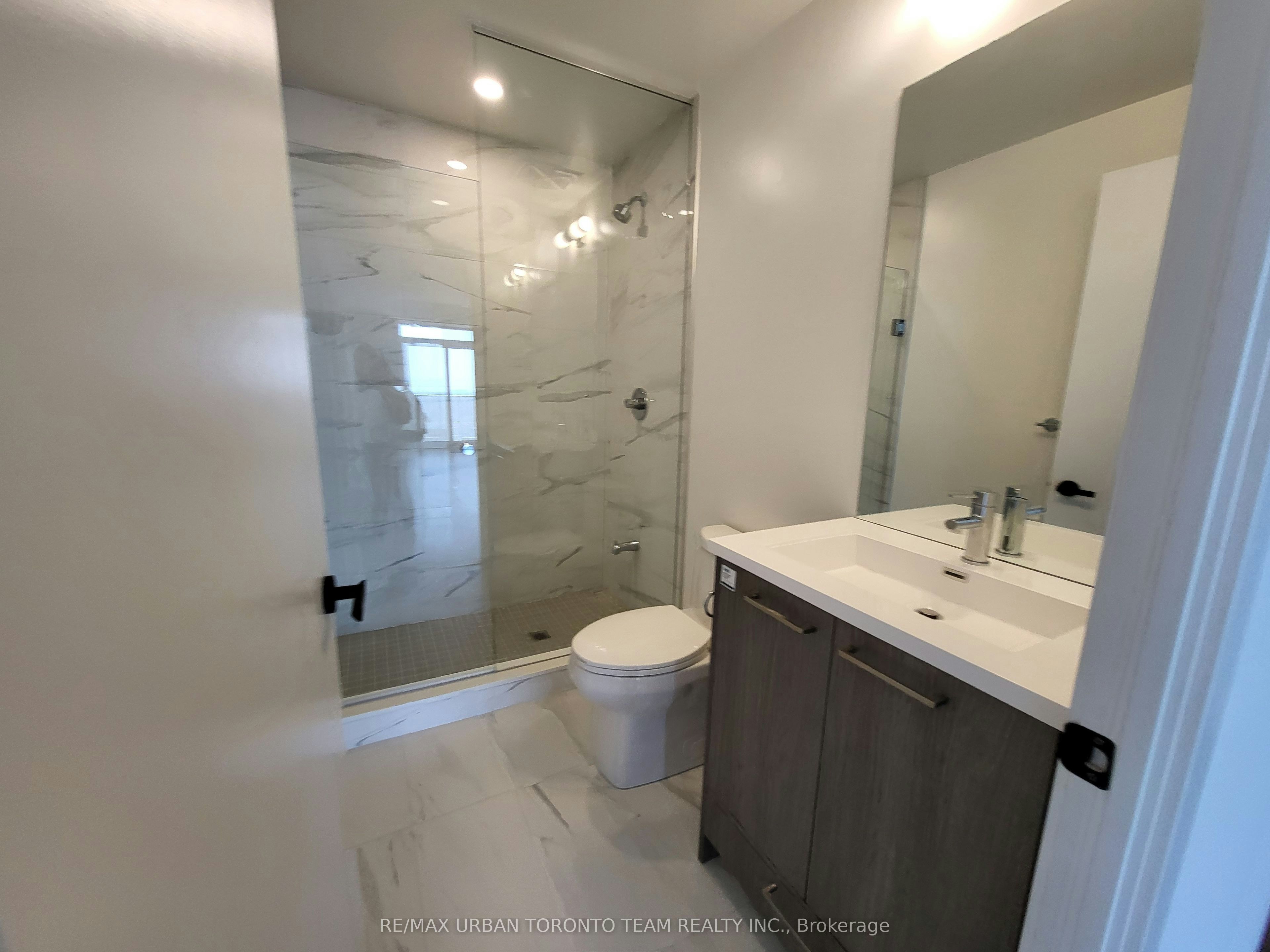 3312-28 Interchange Way, Vaughan, ON, L4K 0P8 - 7
