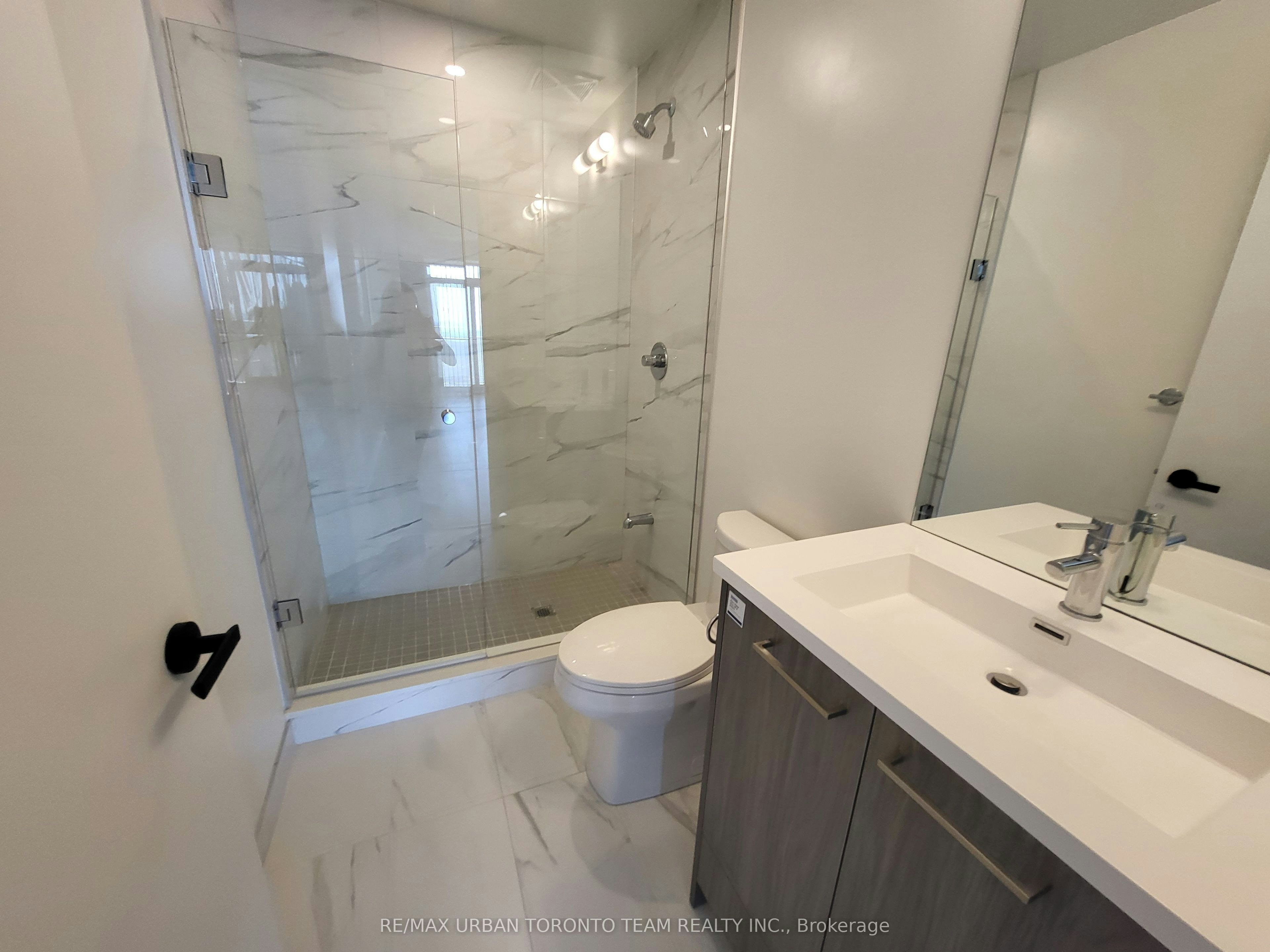 3312-28 Interchange Way, Vaughan, ON, L4K 0P8 - 9