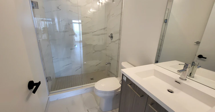 3312-28 Interchange Way, Vaughan, ON, L4K 0P8 - 9