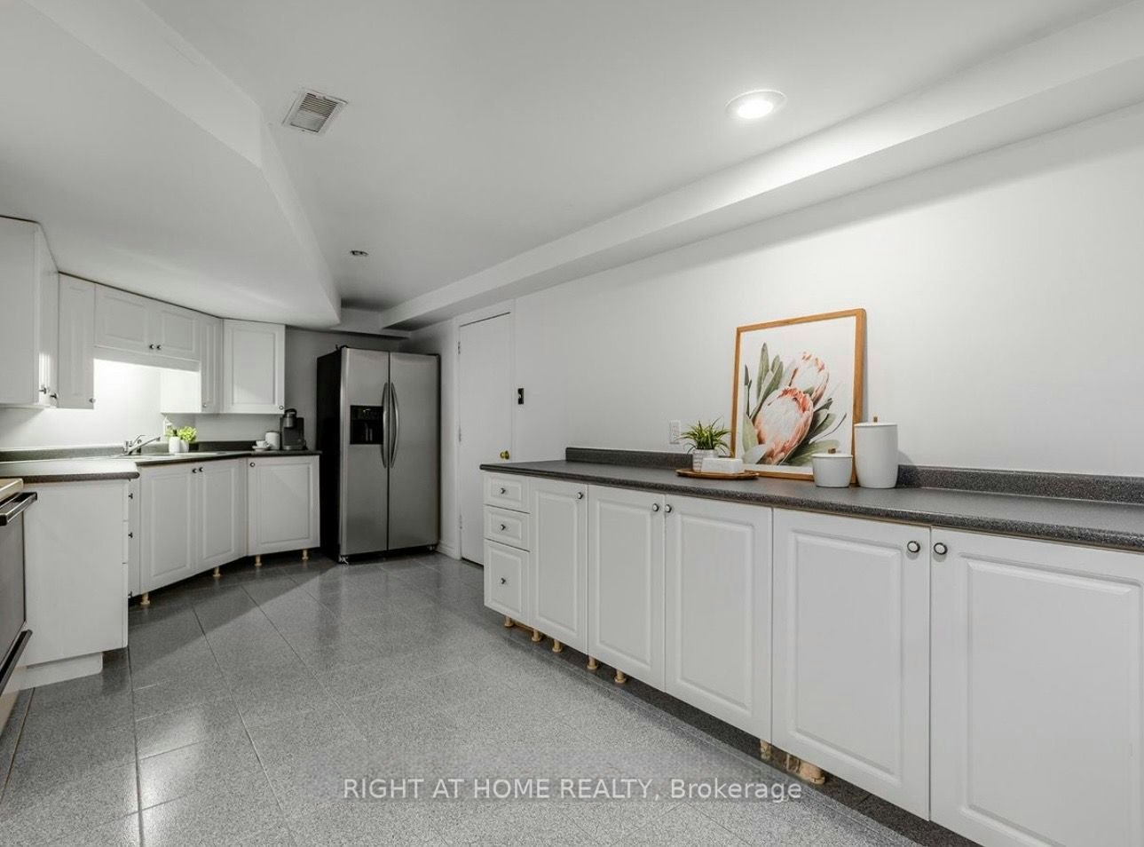 208 Burton Grove, King, ON, L7B 1C7 - 23