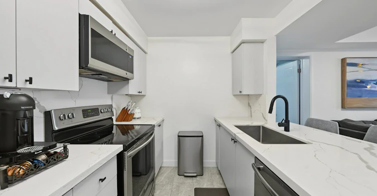 65-2285 Bur Oak Avenue, Markham, ON, L6E 0B9 - 11