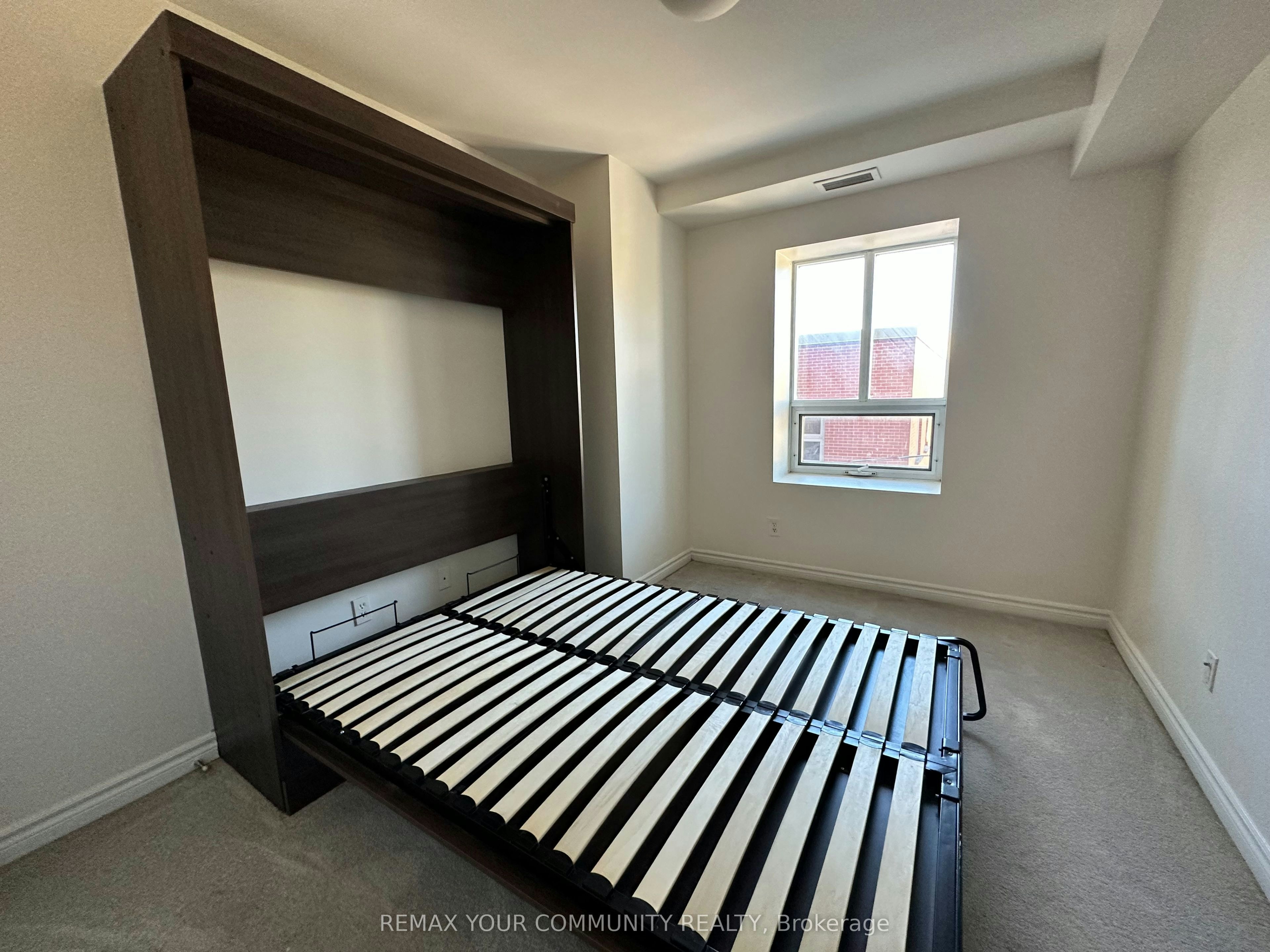 305-15207 Yonge Street, Aurora, ON, L4G 1L8 - 19