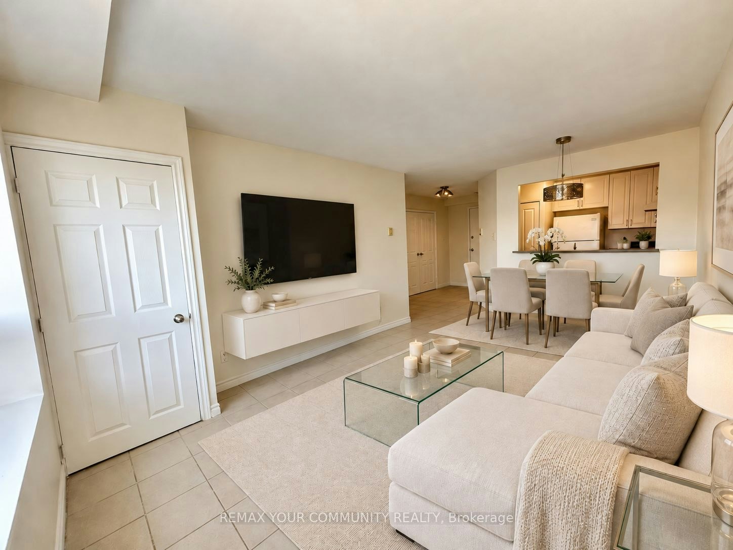 305-15207 Yonge Street, Aurora, ON, L4G 1L8 - 9