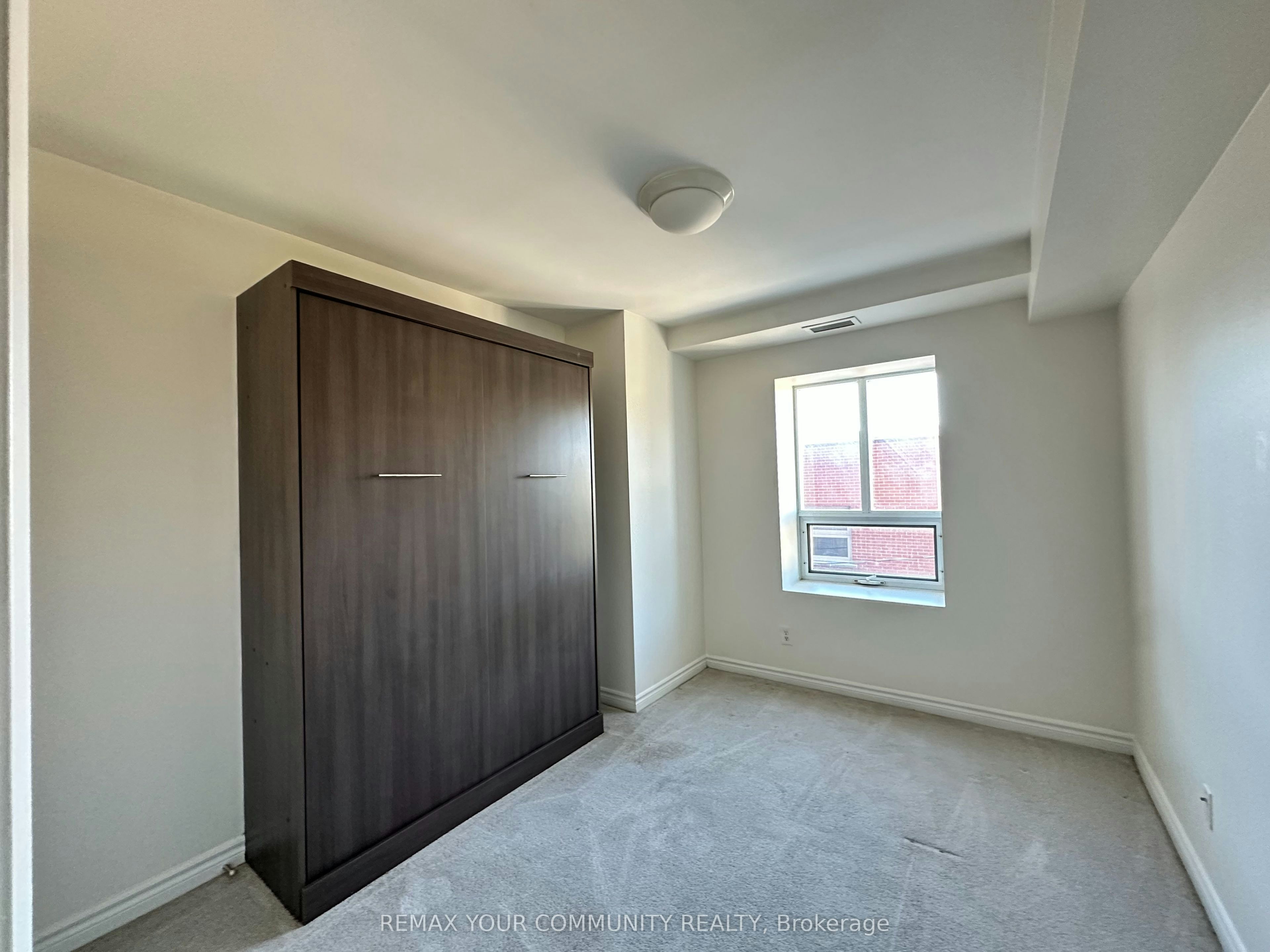 305-15207 Yonge Street, Aurora, ON, L4G 1L8 - 17