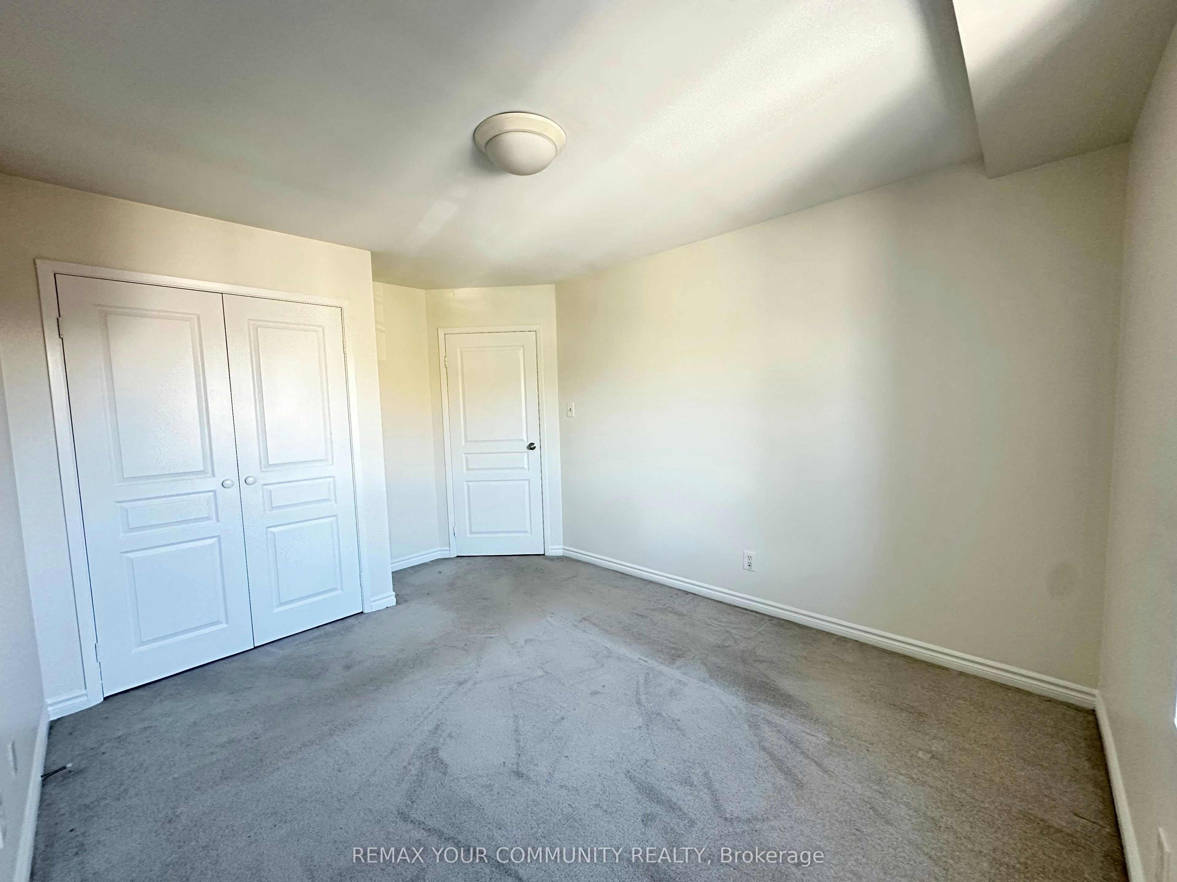 305-15207 Yonge Street, Aurora, ON, L4G 1L8 - 16