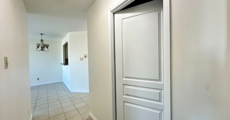 503-15207 Yonge Street, Aurora, ON, L4G 1L8 - 13