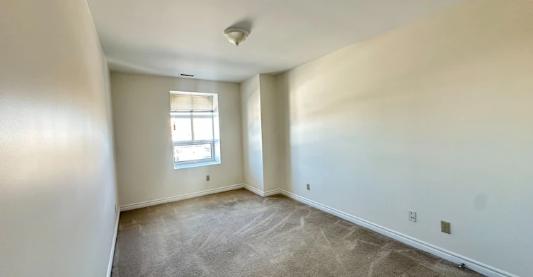 503-15207 Yonge Street, Aurora, ON, L4G 1L8 - 20