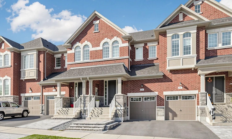 96 Drizzel Crescent