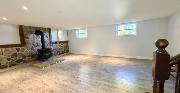 1135 Rovenshoe Road S, East Gwillimbury, ON, L4P 3E9 - 20
