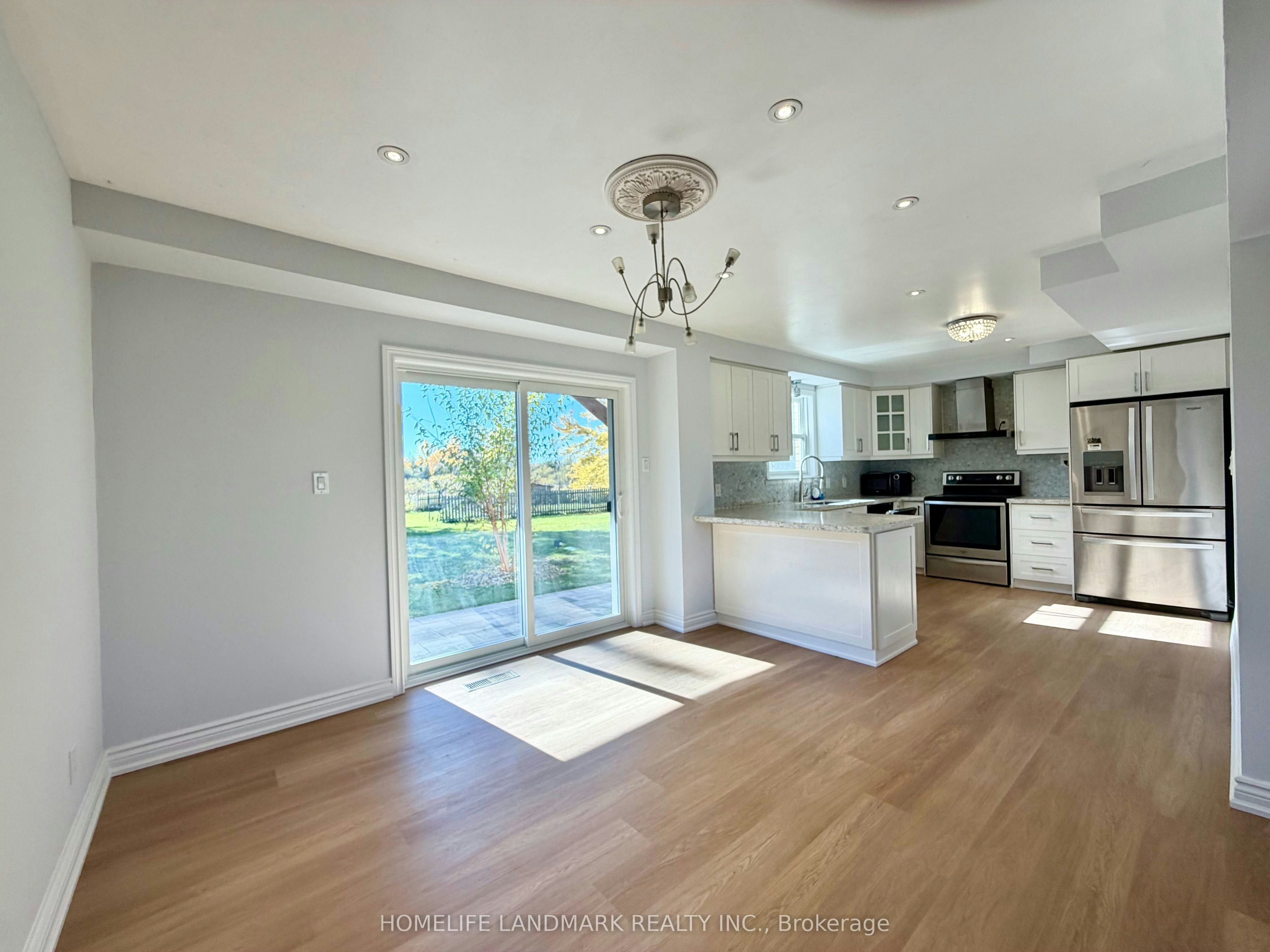 1135 Rovenshoe Road S, East Gwillimbury, ON, L4P 3E9 - 7