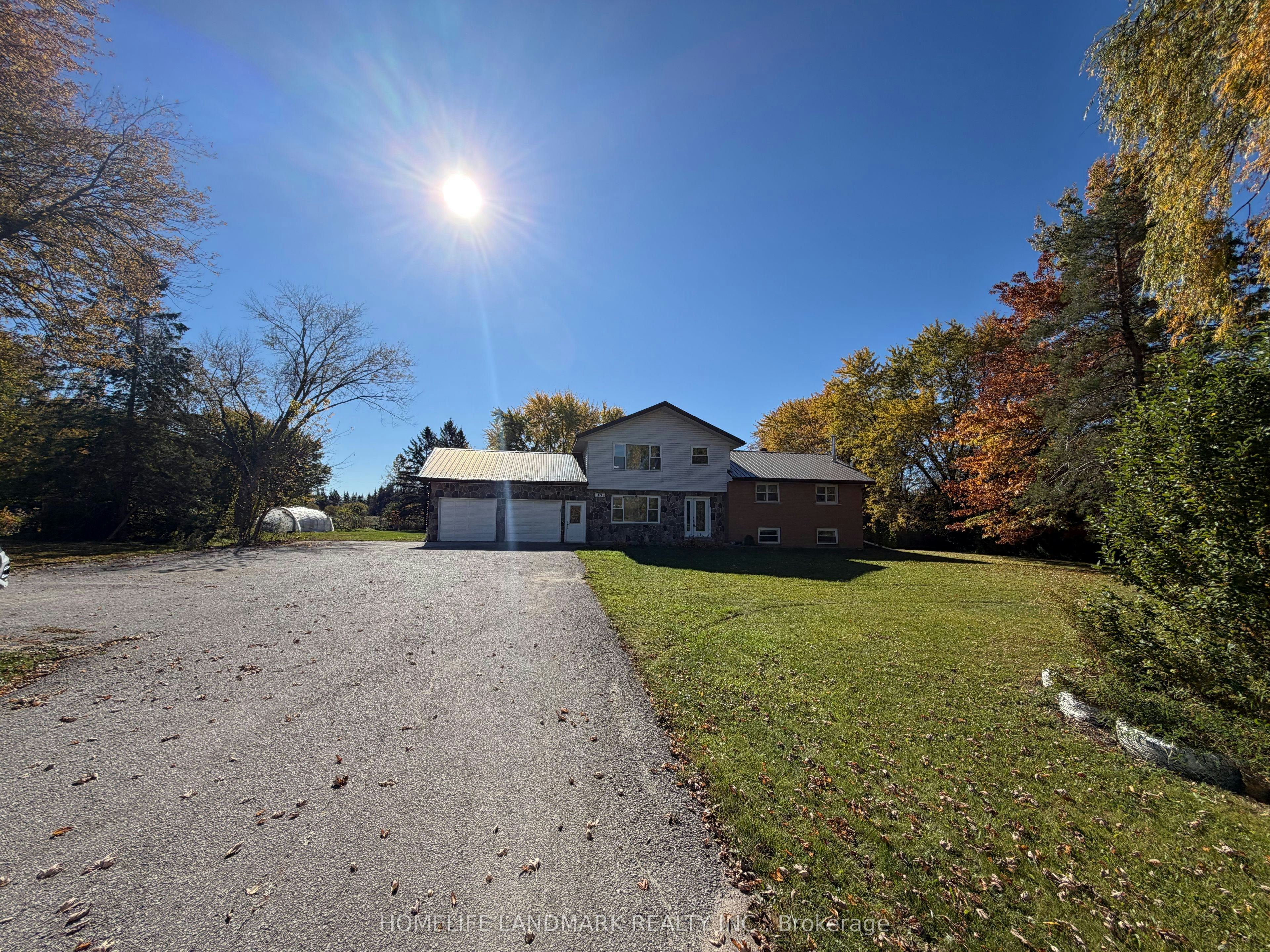 1135 Rovenshoe Road S, East Gwillimbury, ON, L4P 3E9 - 3