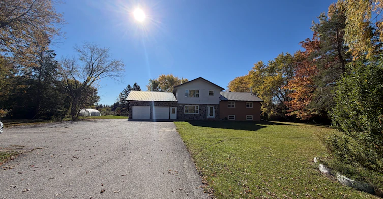 1135 Rovenshoe Road S, East Gwillimbury, ON, L4P 3E9 - 3