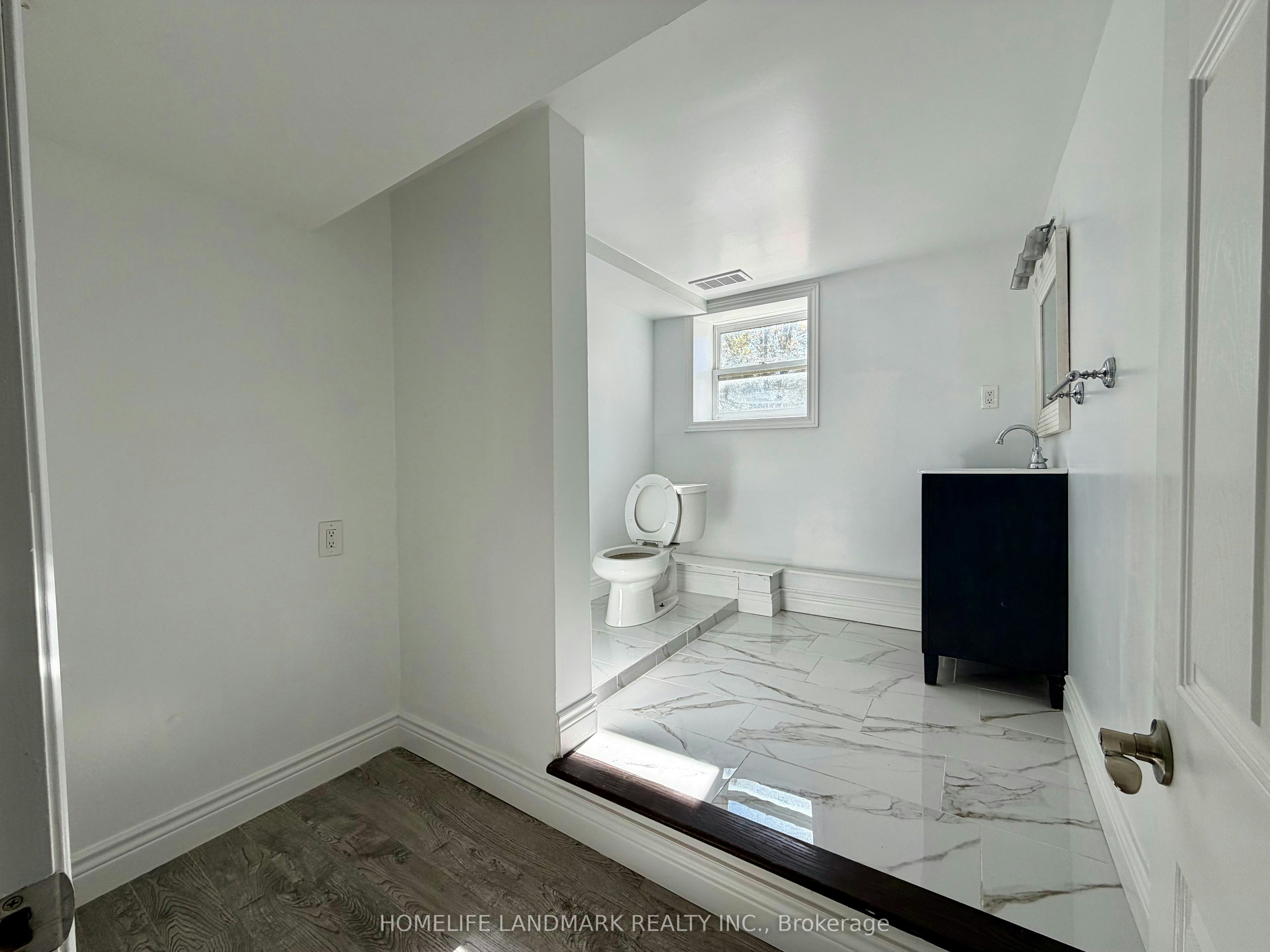 1135 Rovenshoe Road S, East Gwillimbury, ON, L4P 3E9 - 19