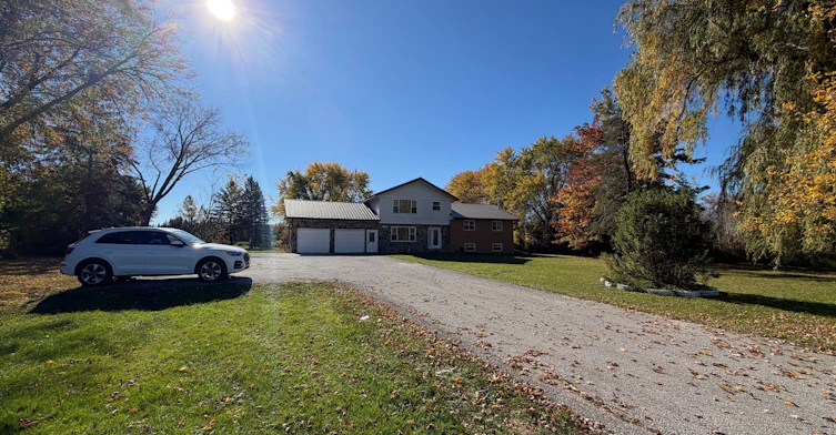 1135 Rovenshoe Road S, East Gwillimbury, ON, L4P 3E9 - 2