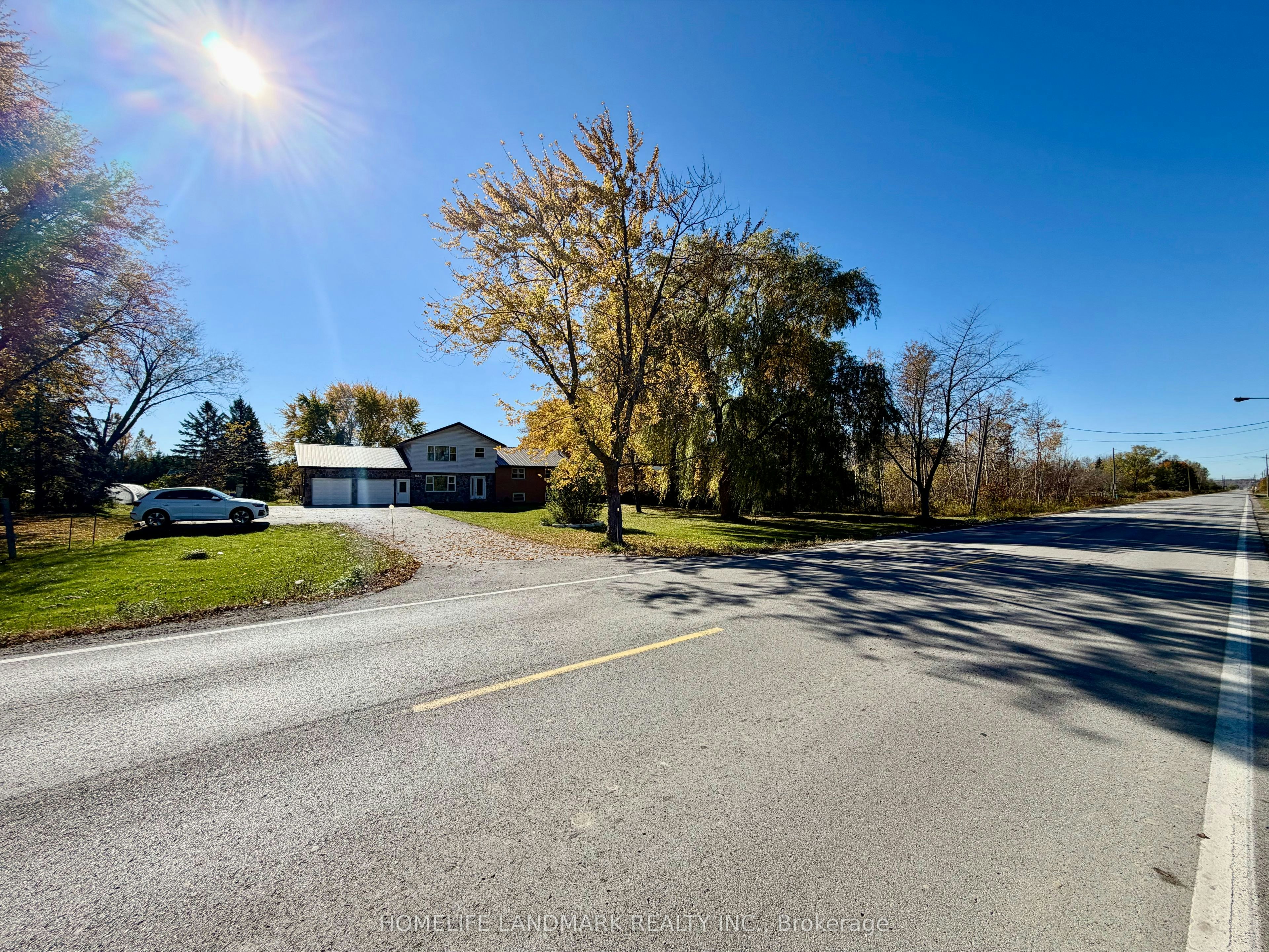 1135 Rovenshoe Road S, East Gwillimbury, ON, L4P 3E9