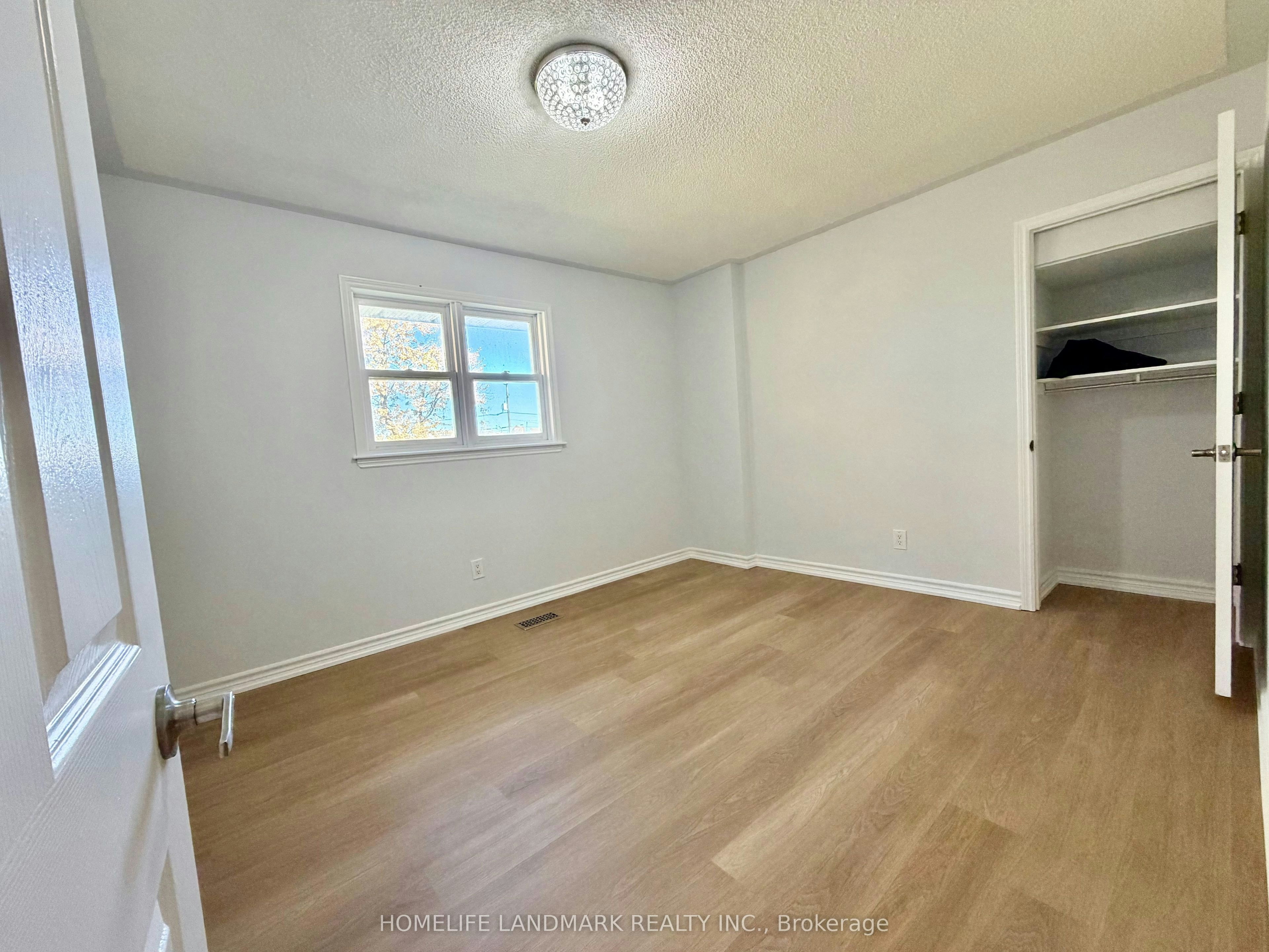 1135 Rovenshoe Road S, East Gwillimbury, ON, L4P 3E9 - 11