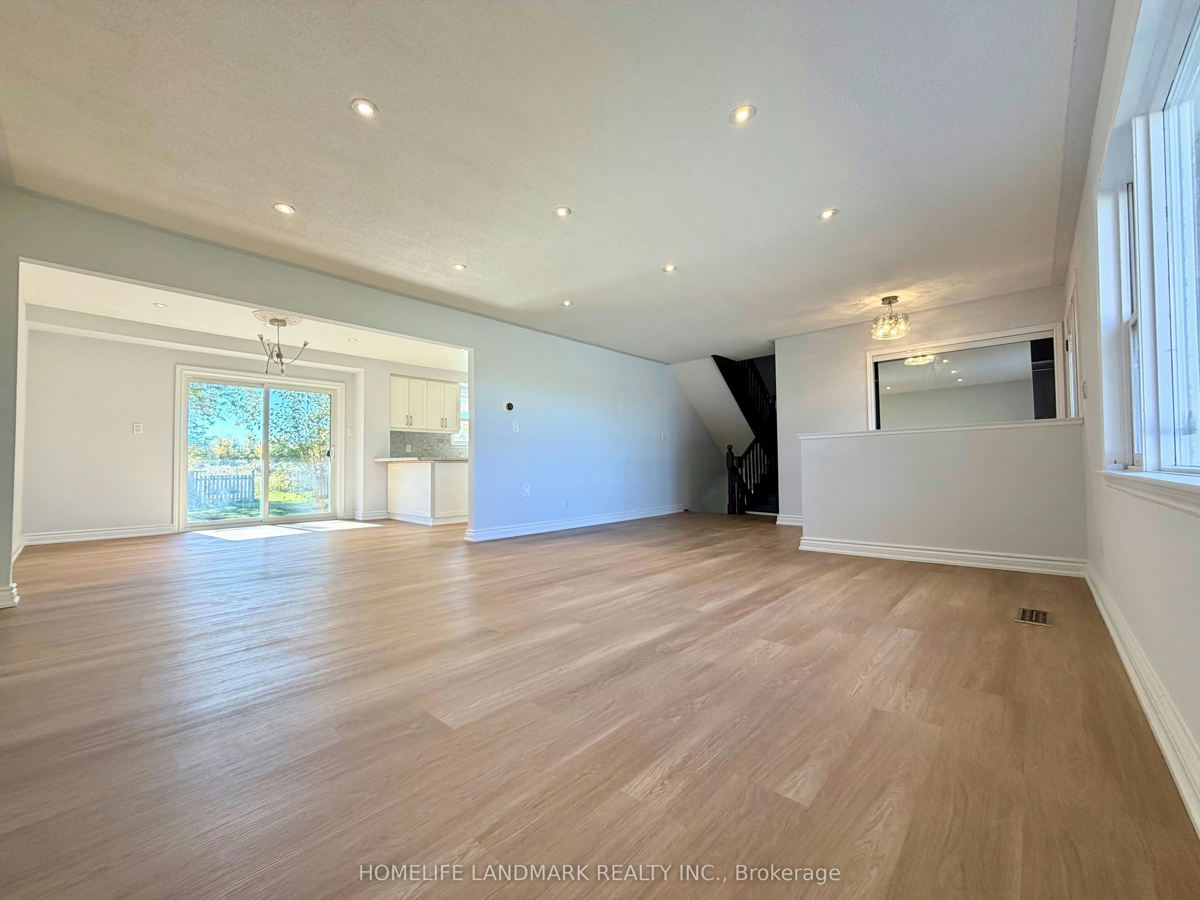 1135 Rovenshoe Road S, East Gwillimbury, ON, L4P 3E9 - 9