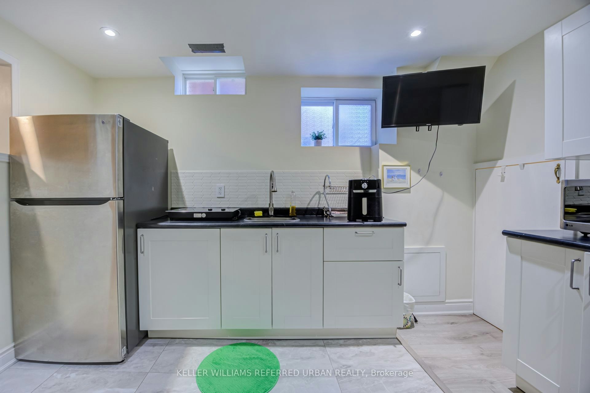 Bsmt-60 Mynden Way, Newmarket, ON, L3X 3A8 - 10
