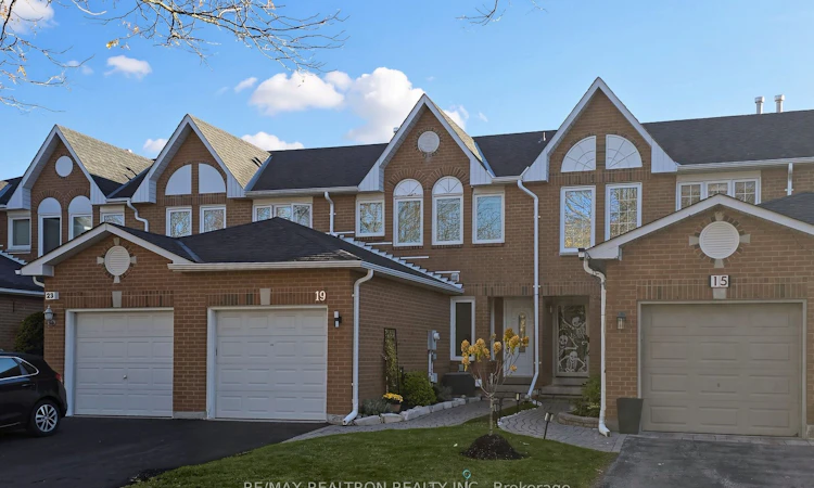 19 Cashel Court