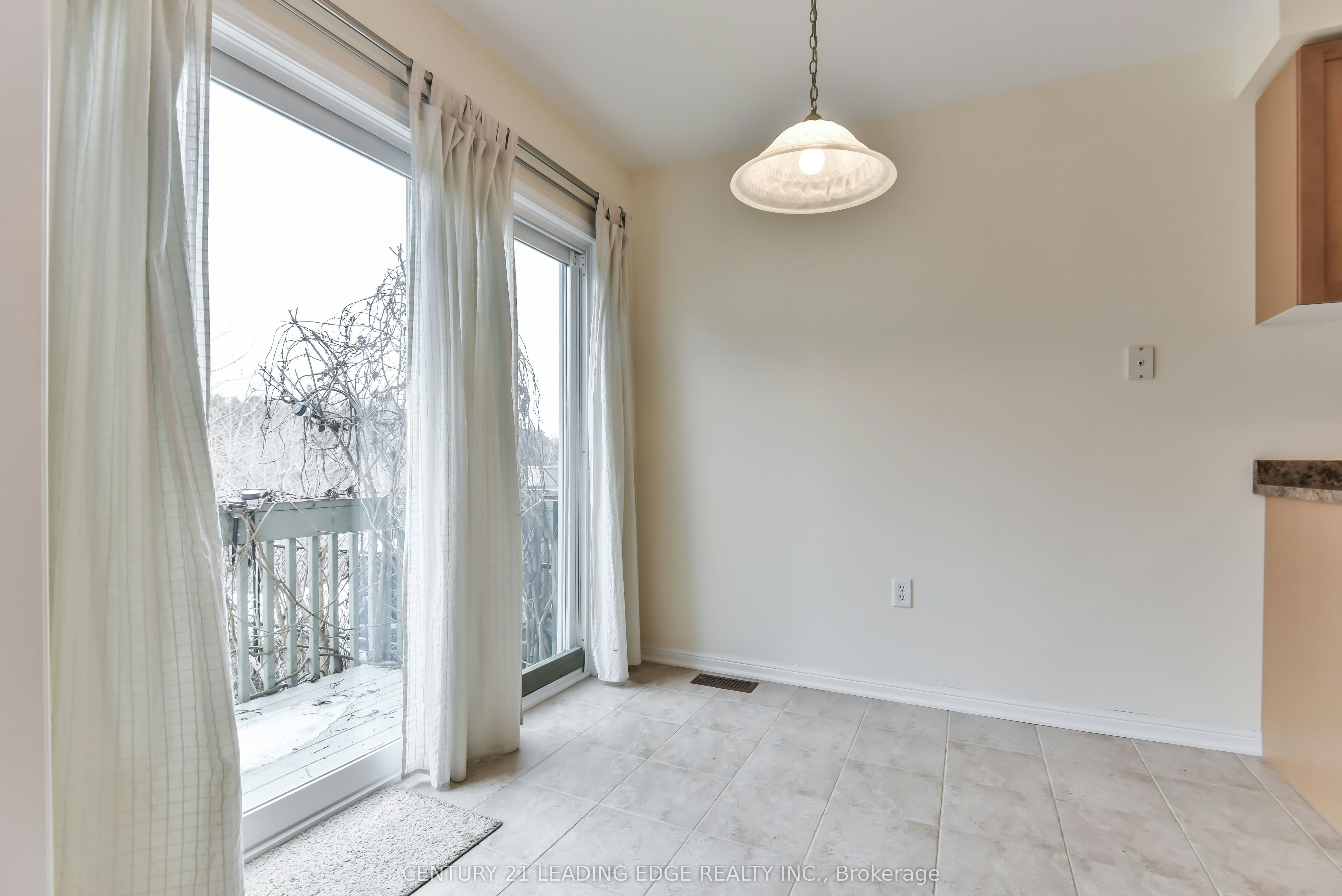 211 Weldon Road, Whitchurch-Stouffville, ON, L4A 0A6 - 4
