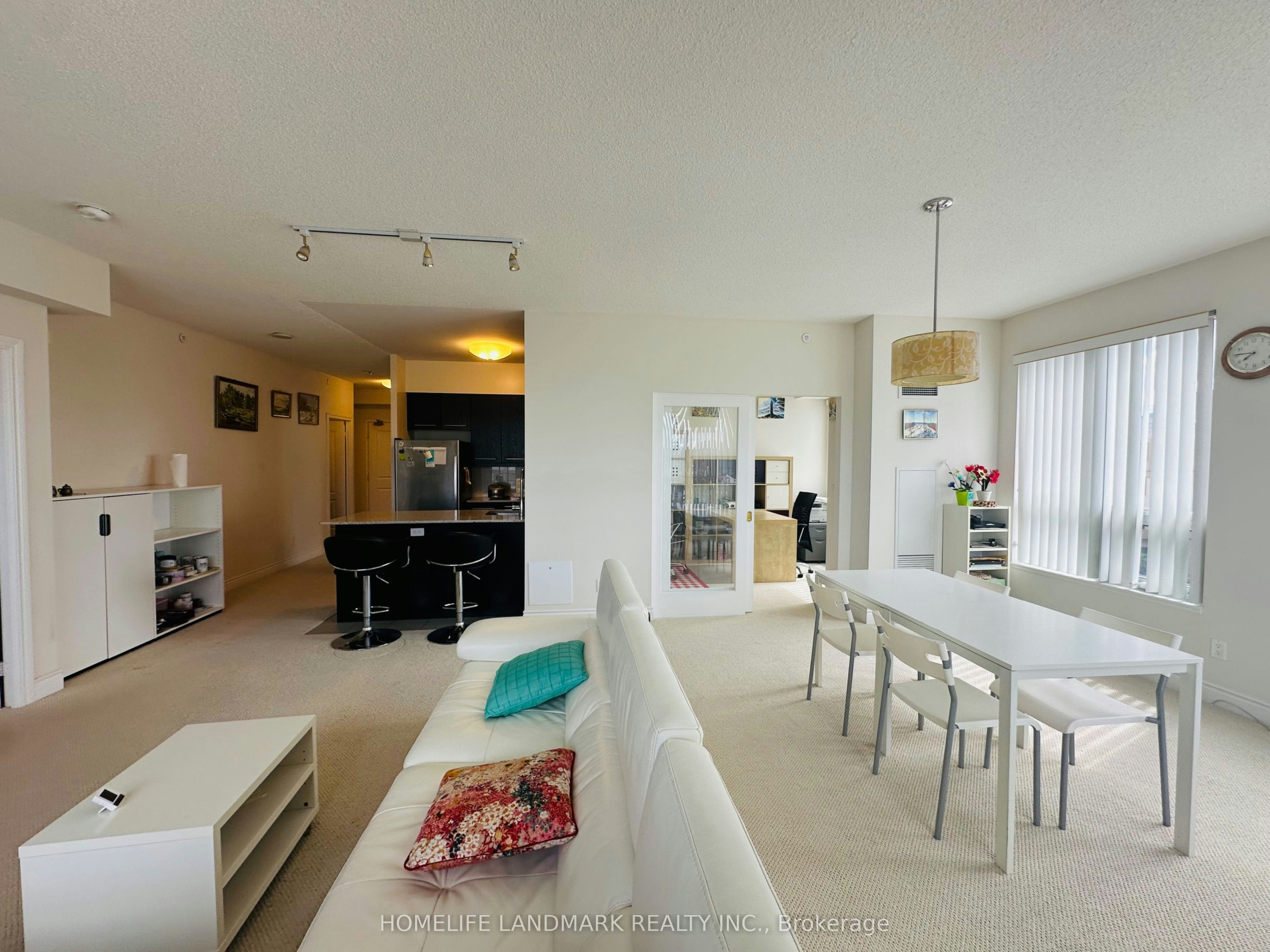386-11211 Yonge Street, Richmond Hill, ON, L4S 0E9 - 4
