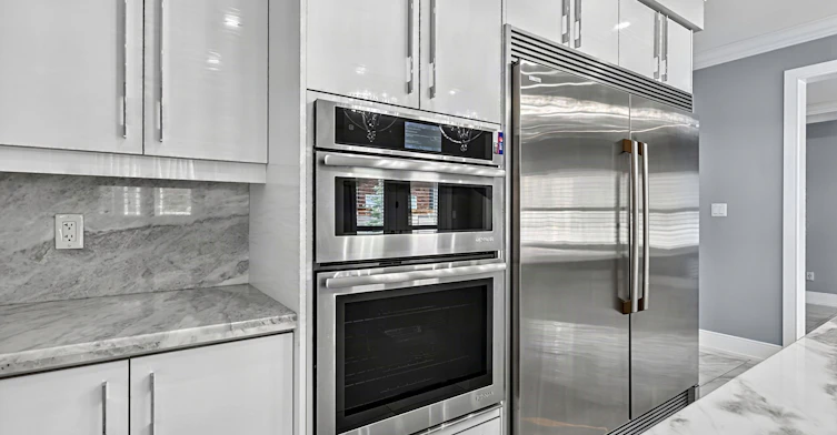 35 Tyndall Drive, Bradford West Gwillimbury, ON, L3Z 4G6 - 16