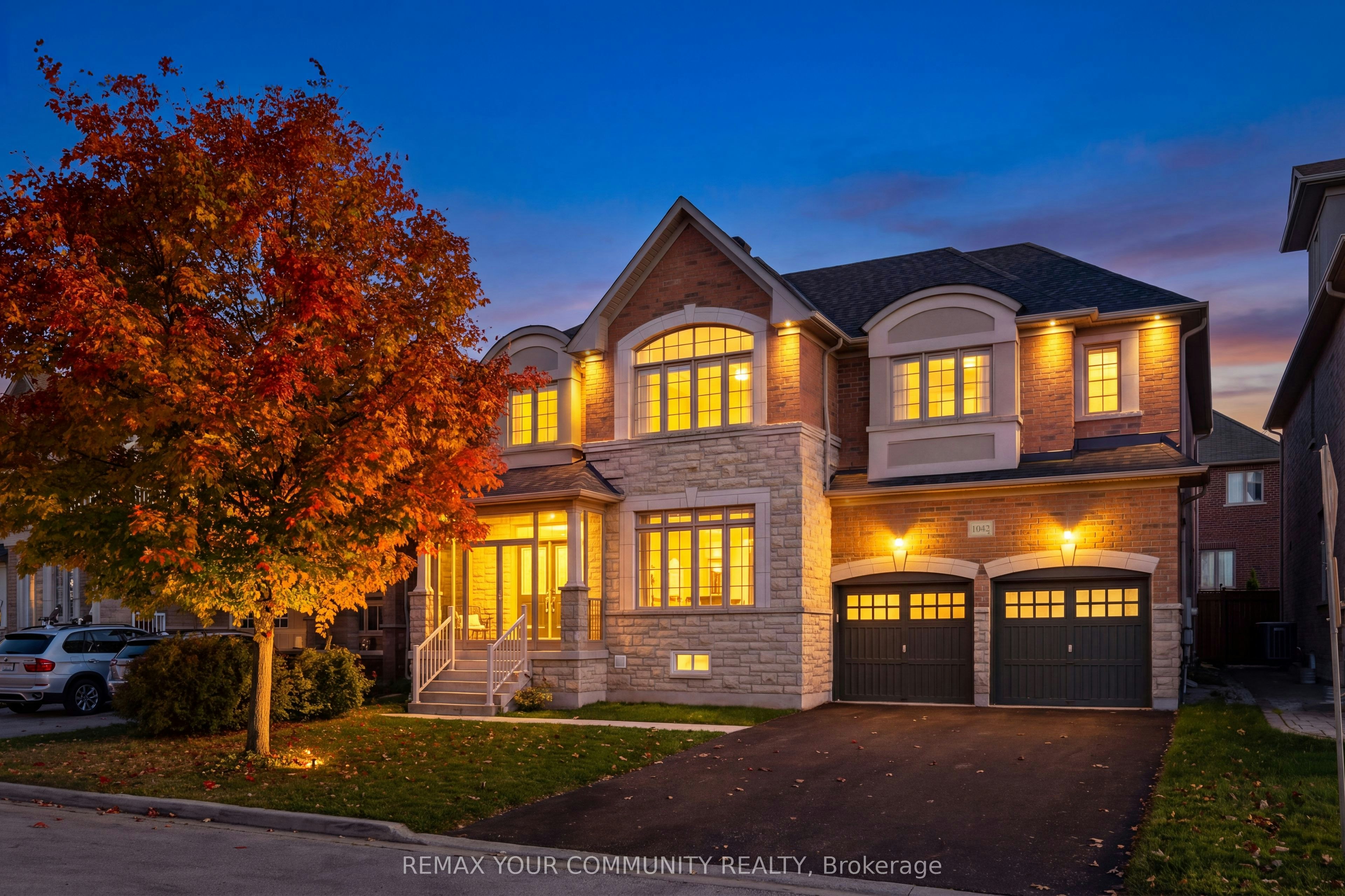 1042 Wilbur Pipher Circle, Newmarket, ON, L3X 0G3