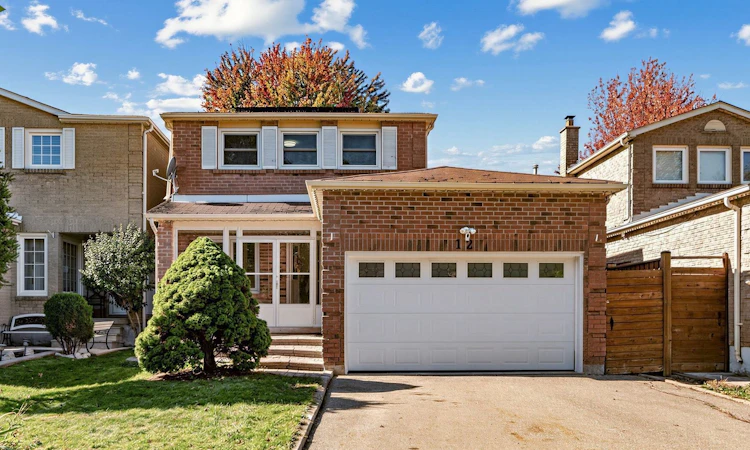 12 Strathmore Drive