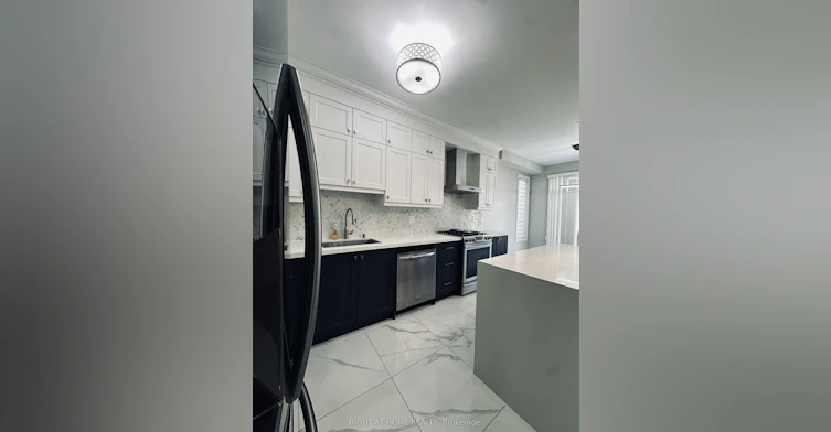 247 Rizal Avenue, Markham, ON, L6B 0M8 - 6