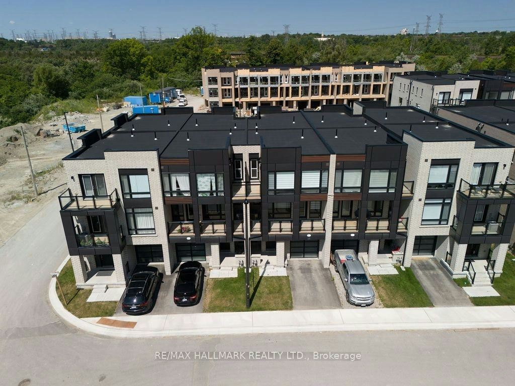 12 Dandara Gate, Vaughan, ON, L4L 1V8 - 2