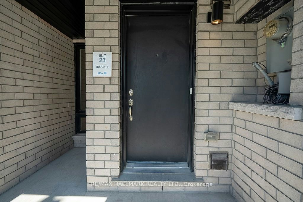 12 Dandara Gate, Vaughan, ON, L4L 1V8 - 4