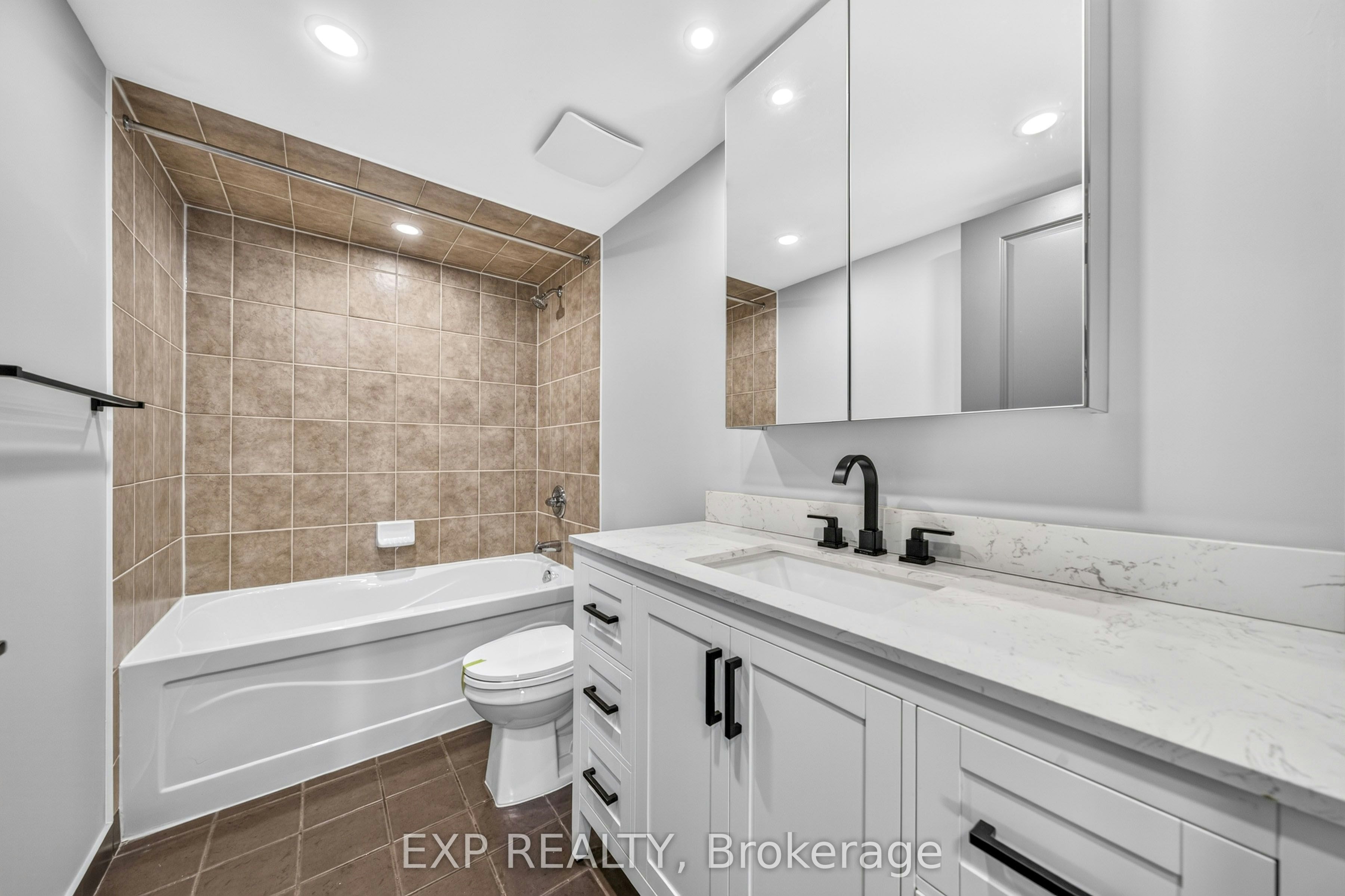 427-18 Harding Boulevard W, Richmond Hill, ON, L4C 0T3 - 7