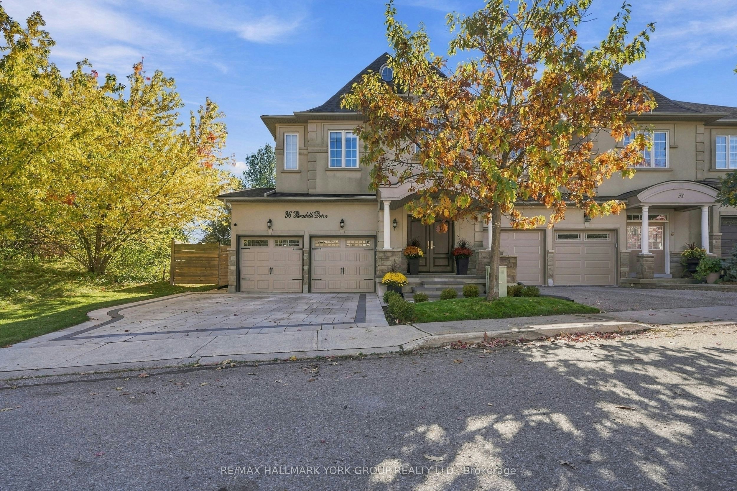 36-280 Paradelle Drive, Richmond Hill, ON, L4E 0E1