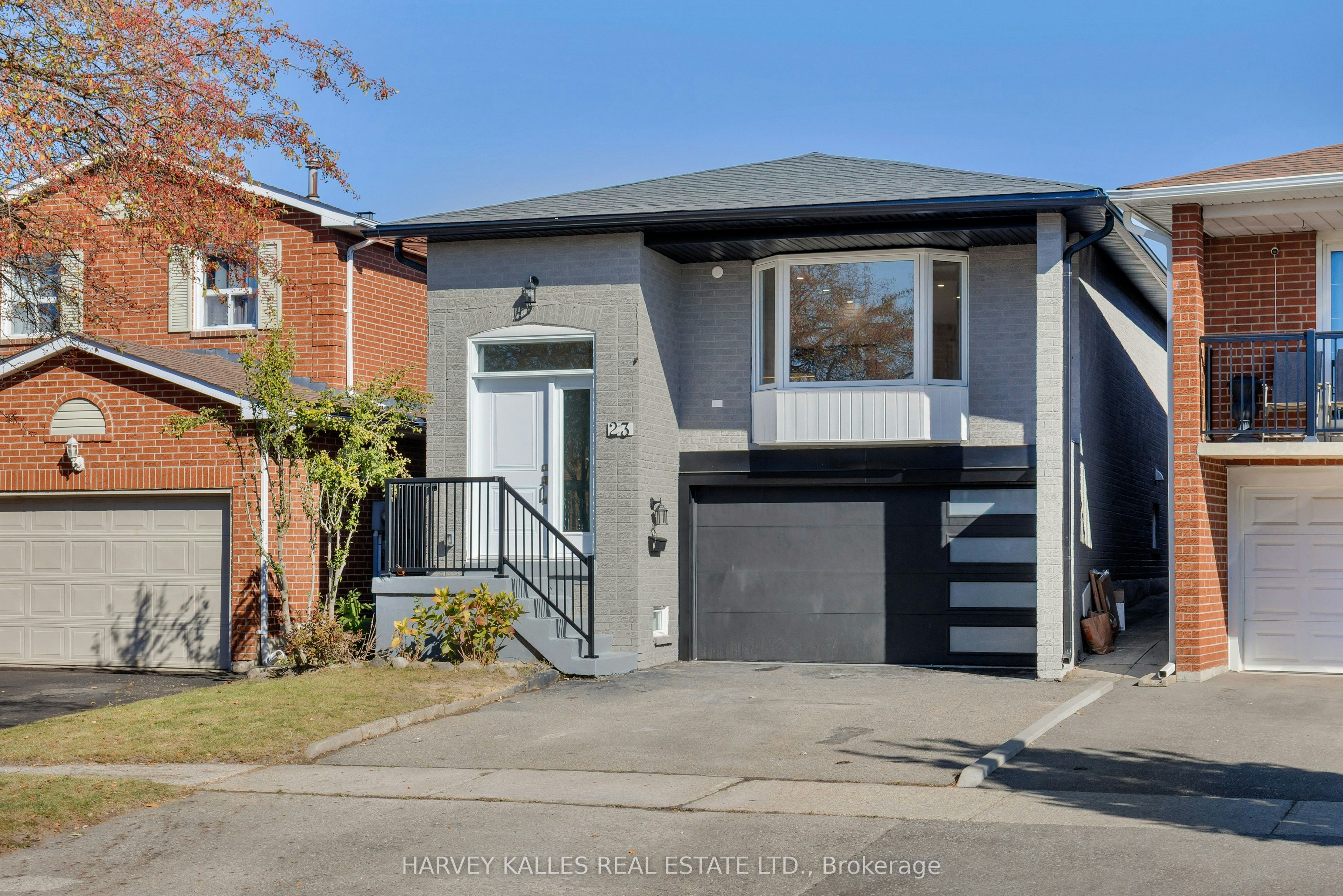 23 Cog Hill Drive, Vaughan, ON, L4K 1M6