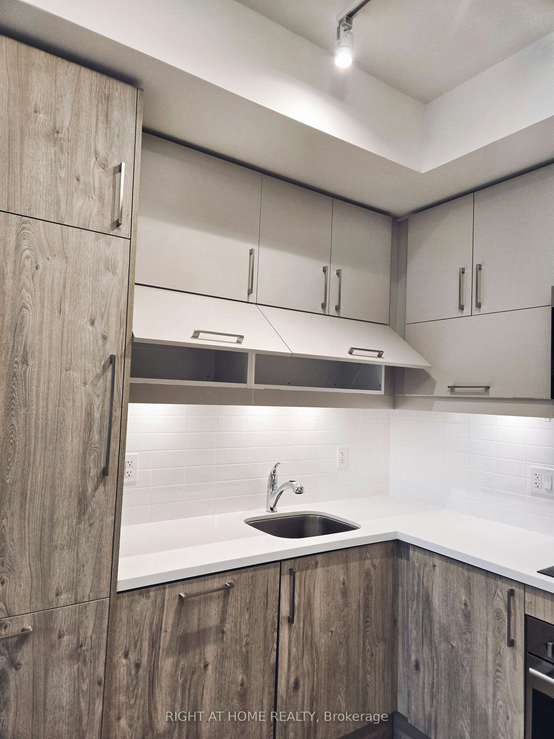 1101B-292 Verdale Crossing, Markham, ON, L6G 0H6 - 12