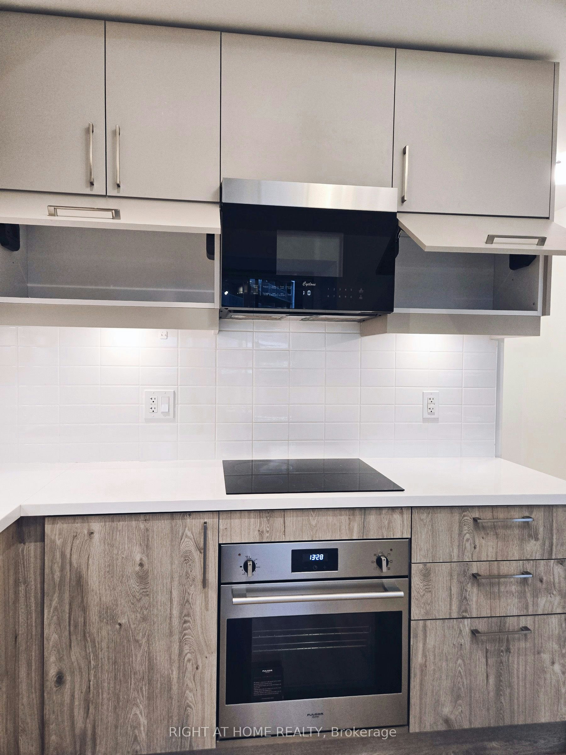 1101B-292 Verdale Crossing, Markham, ON, L6G 0H6 - 13
