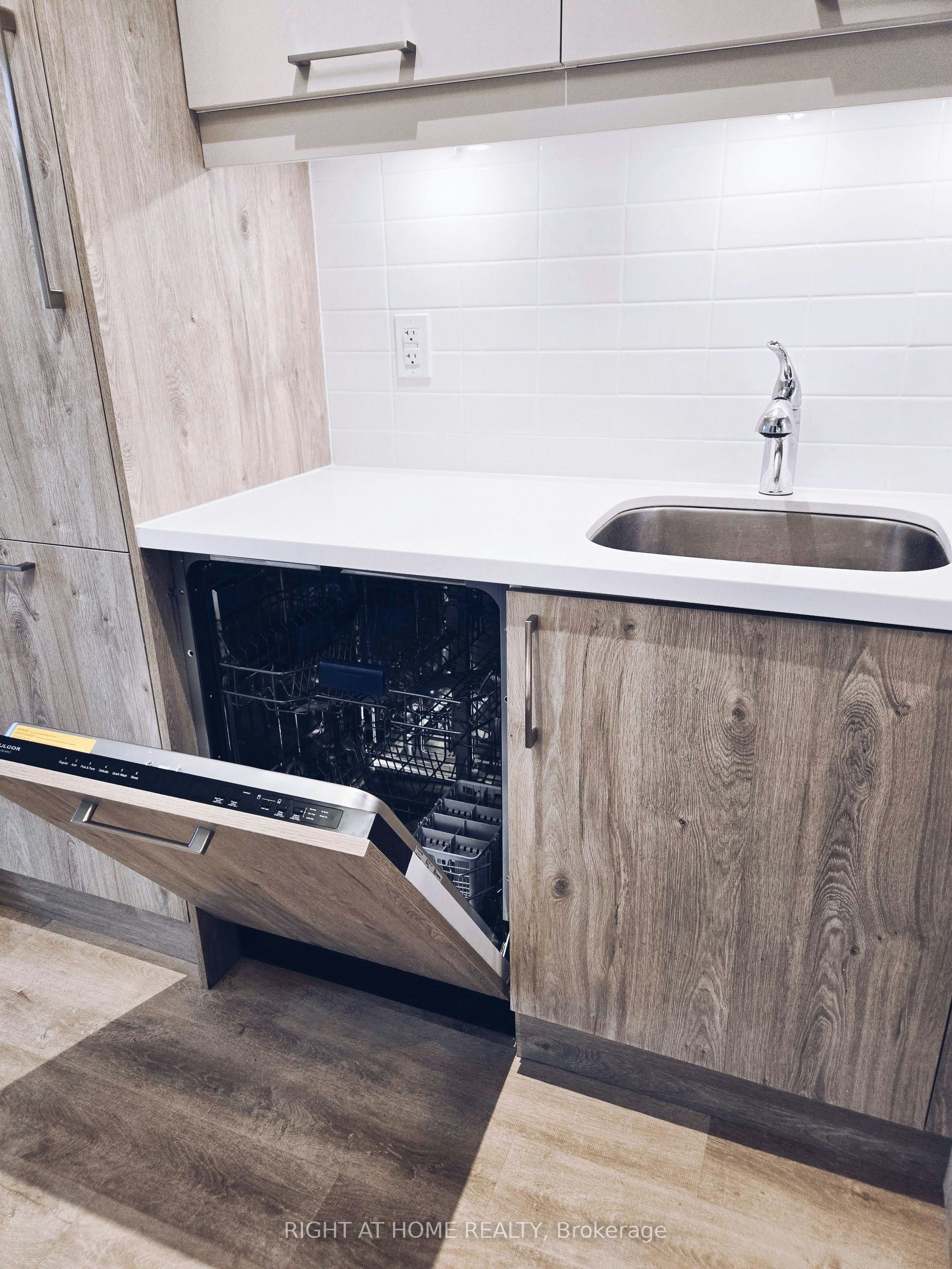 1101B-292 Verdale Crossing, Markham, ON, L6G 0H6 - 14
