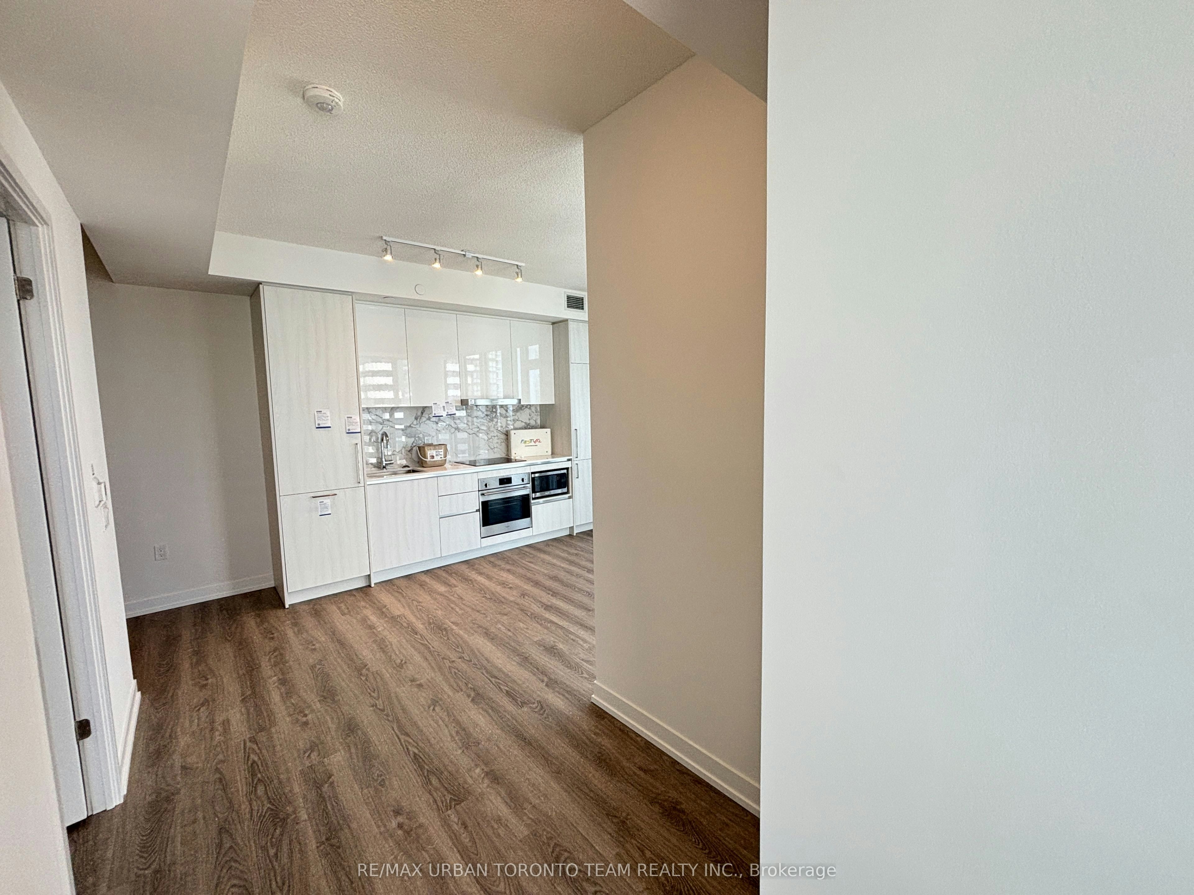 4815-195 Commerce Street, Vaughan, ON, L4K 0P9 - 4