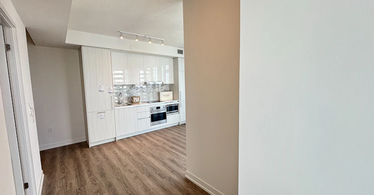 4815-195 Commerce Street, Vaughan, ON, L4K 0P9 - 4