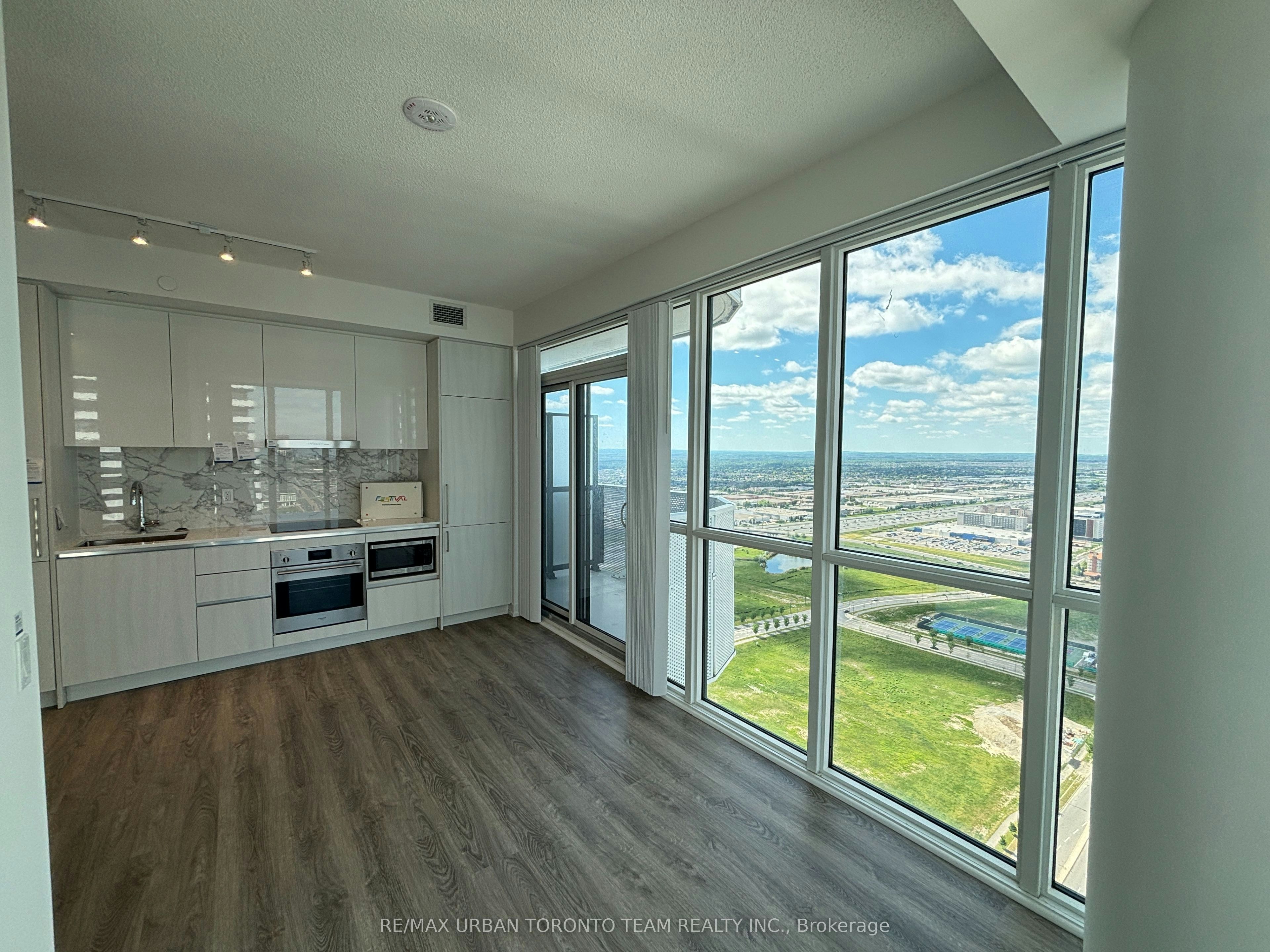 4815-195 Commerce Street, Vaughan, ON, L4K 0P9 - 7