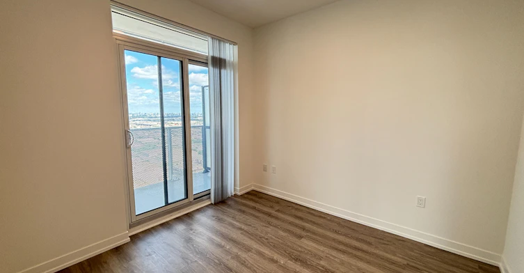 4815-195 Commerce Street, Vaughan, ON, L4K 0P9 - 9