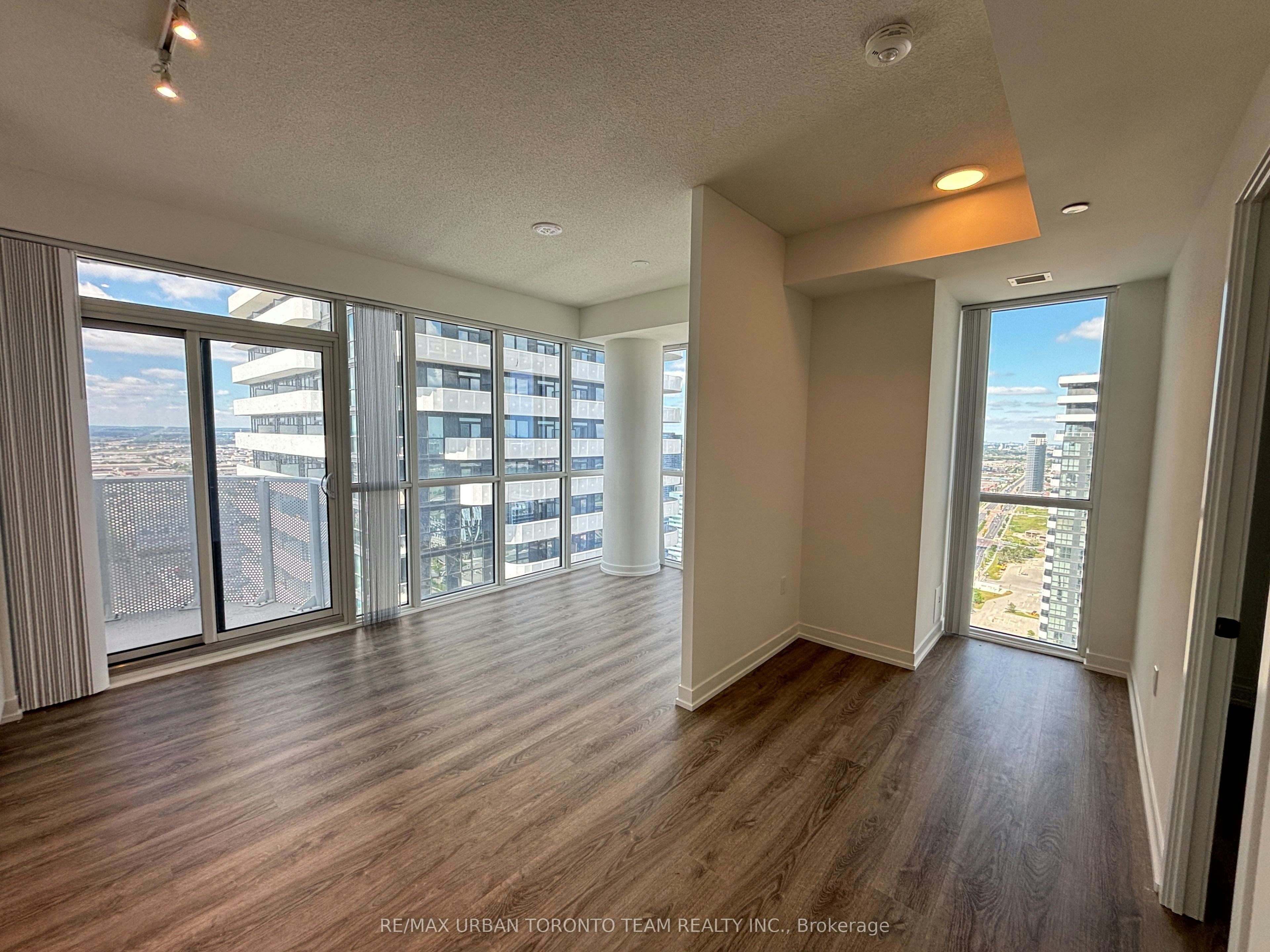 4815-195 Commerce Street, Vaughan, ON, L4K 0P9 - 3