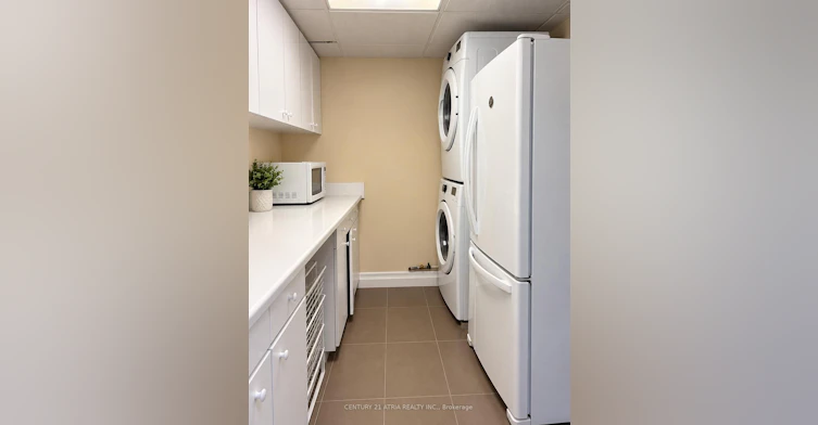 402 Palmer Avenue, Richmond Hill, ON, L4C 1P8 - 12