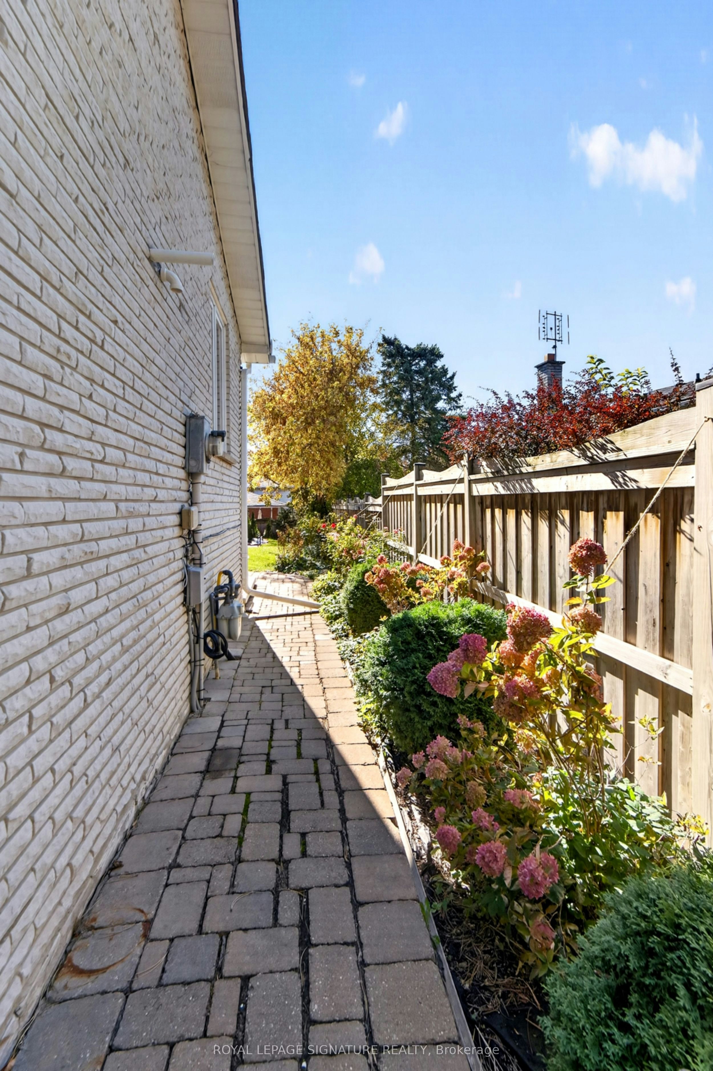Lower-1 Banquo Road, Markham, ON, L3T 3G9 - 16