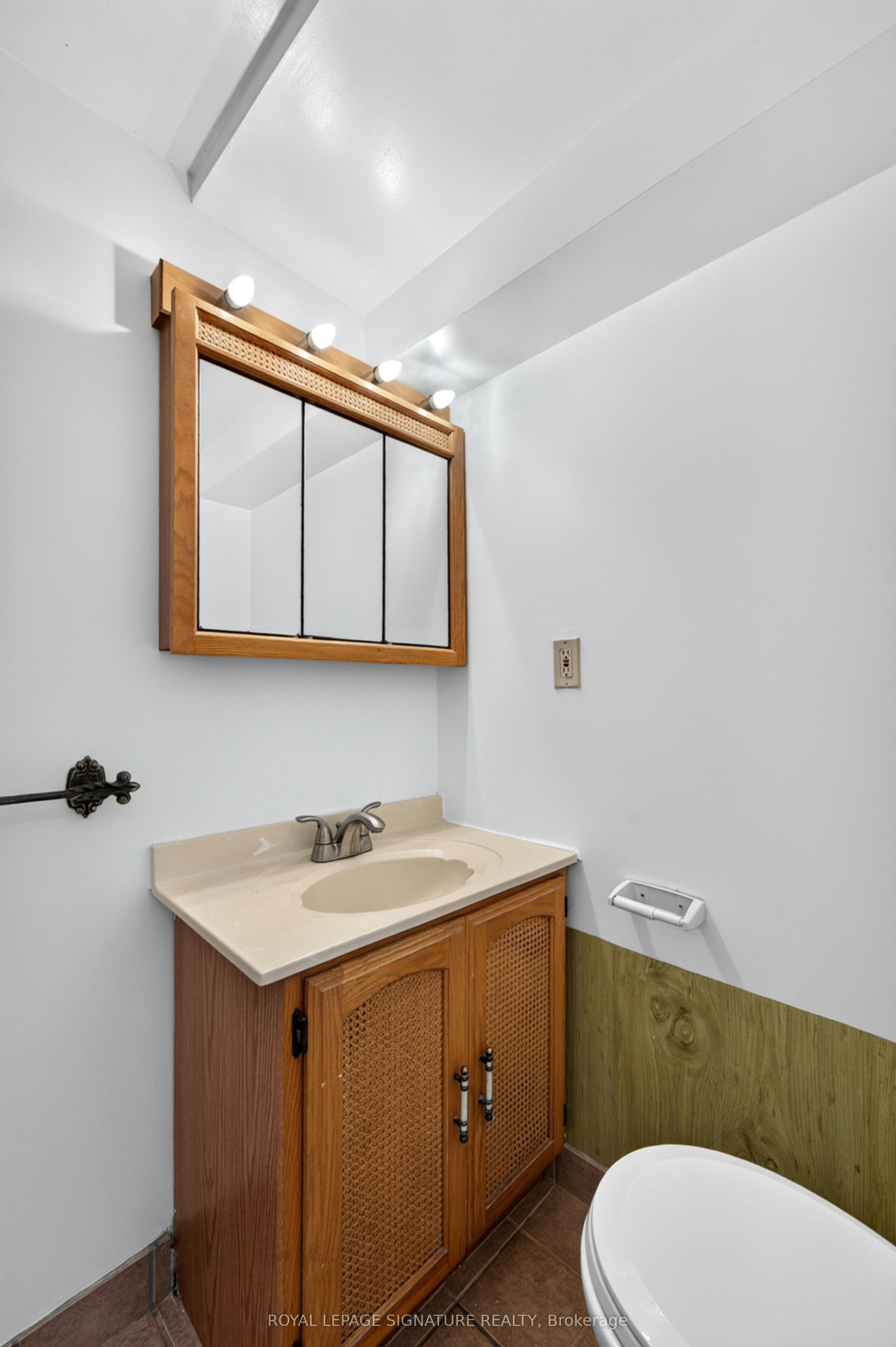 Lower-1 Banquo Road, Markham, ON, L3T 3G9 - 13