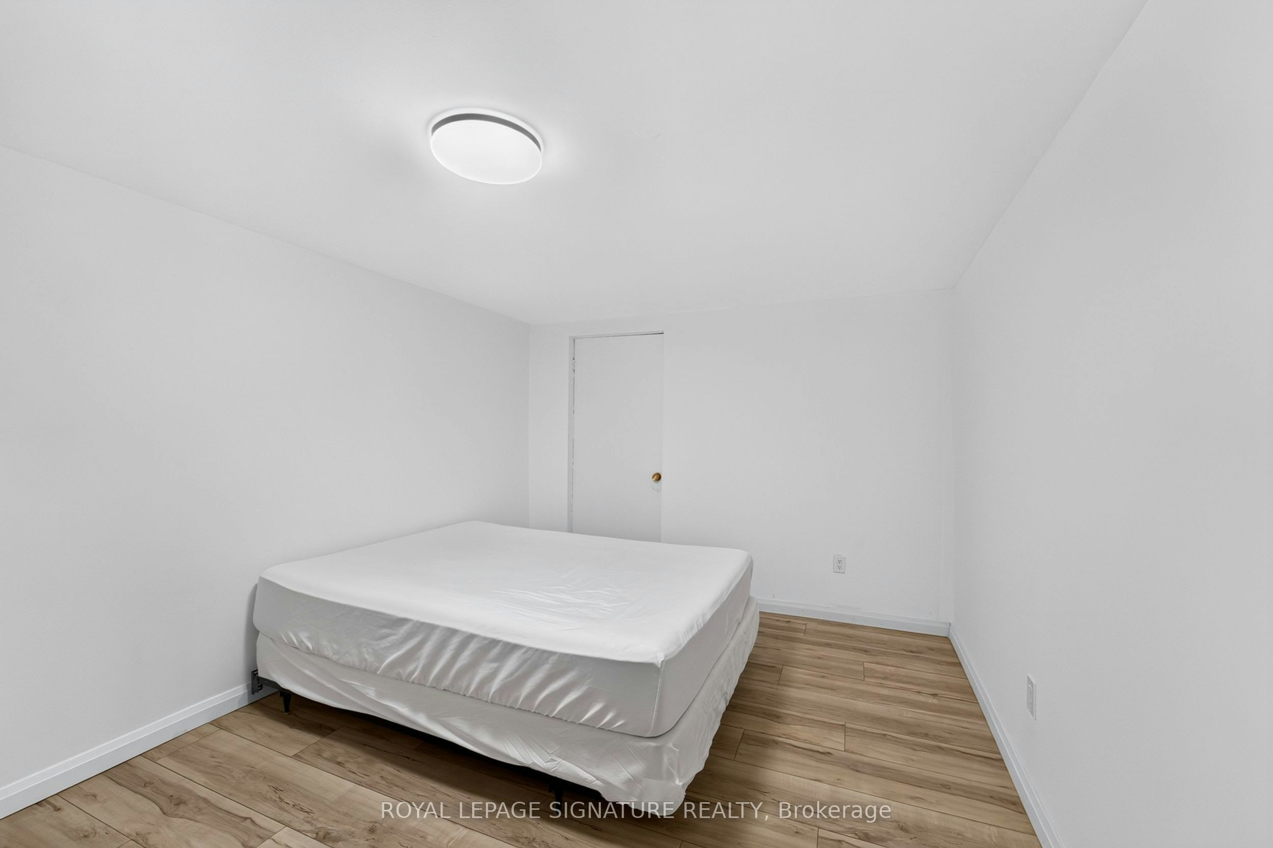 Lower-1 Banquo Road, Markham, ON, L3T 3G9 - 5