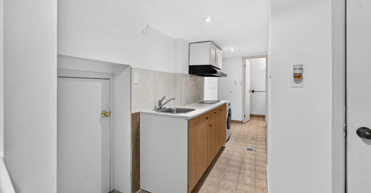 Lower-1 Banquo Road, Markham, ON, L3T 3G9 - 8