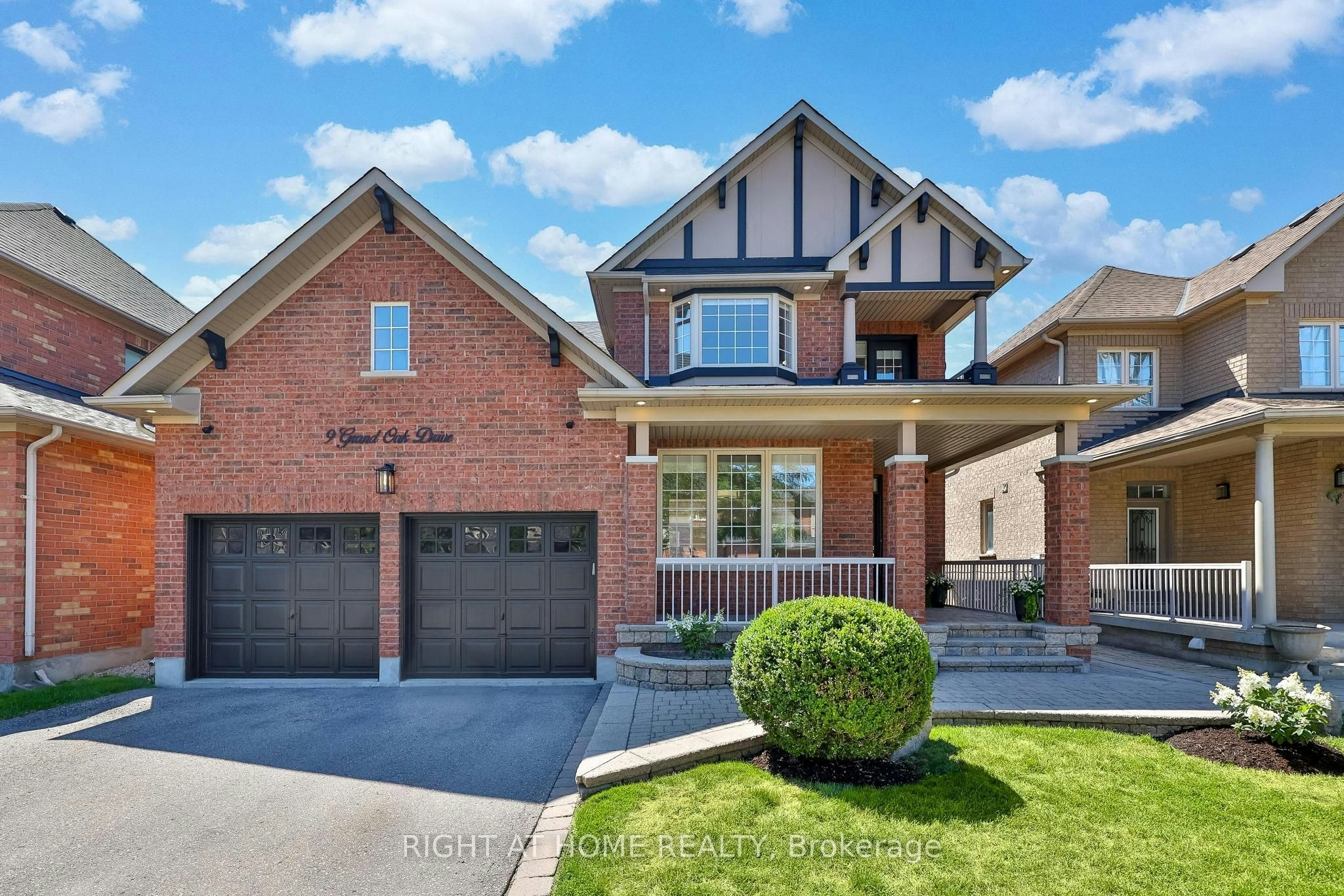 9 Grand Oak Drive, Richmond Hill, ON, L4E 4E8