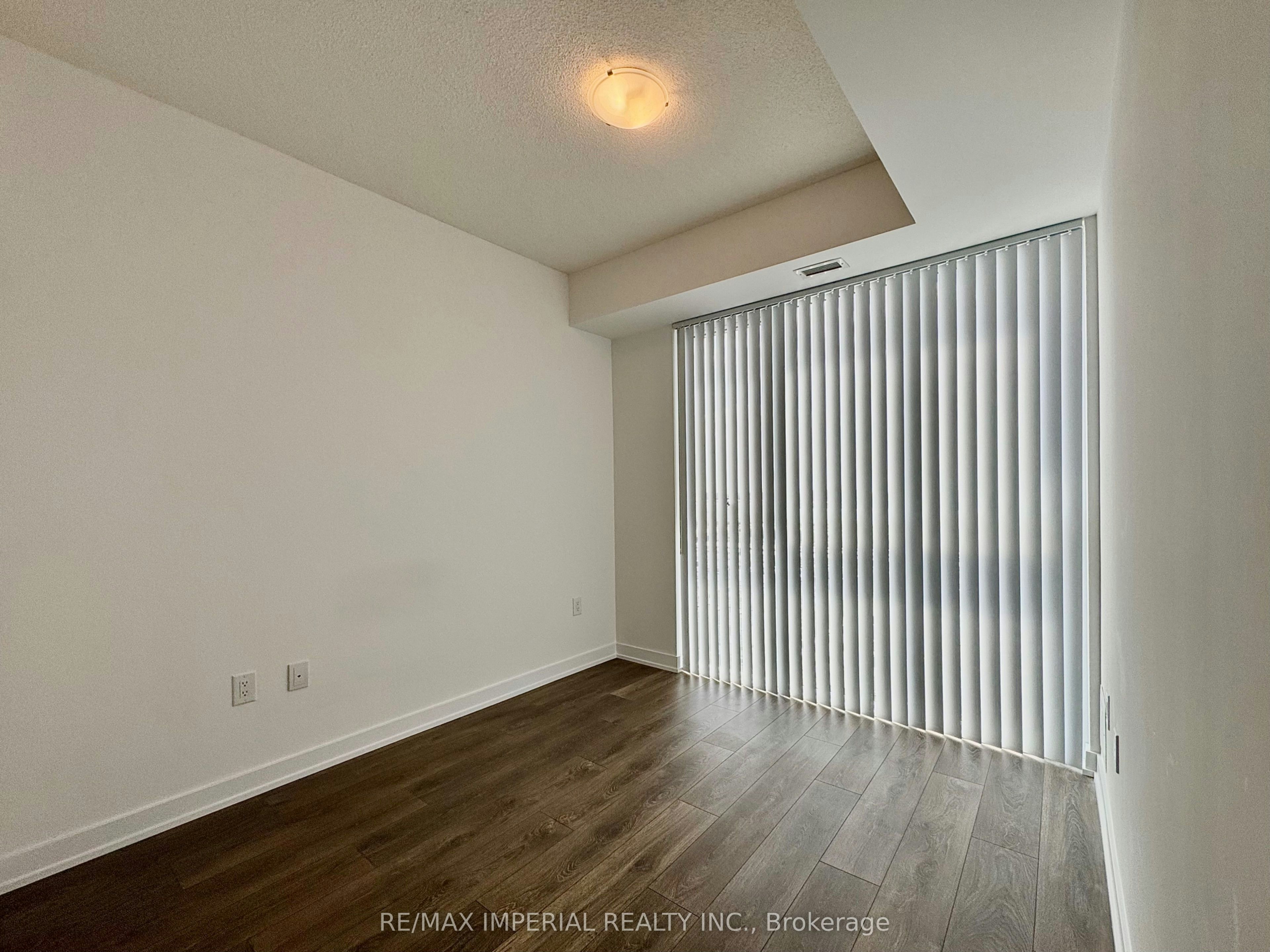 1606-10 Honeycrisp Crescent, Vaughan, ON, L4K 0M7 - 8